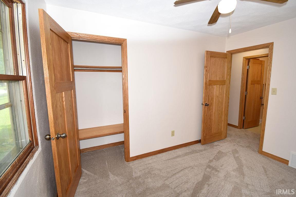 18364 Wee Acres