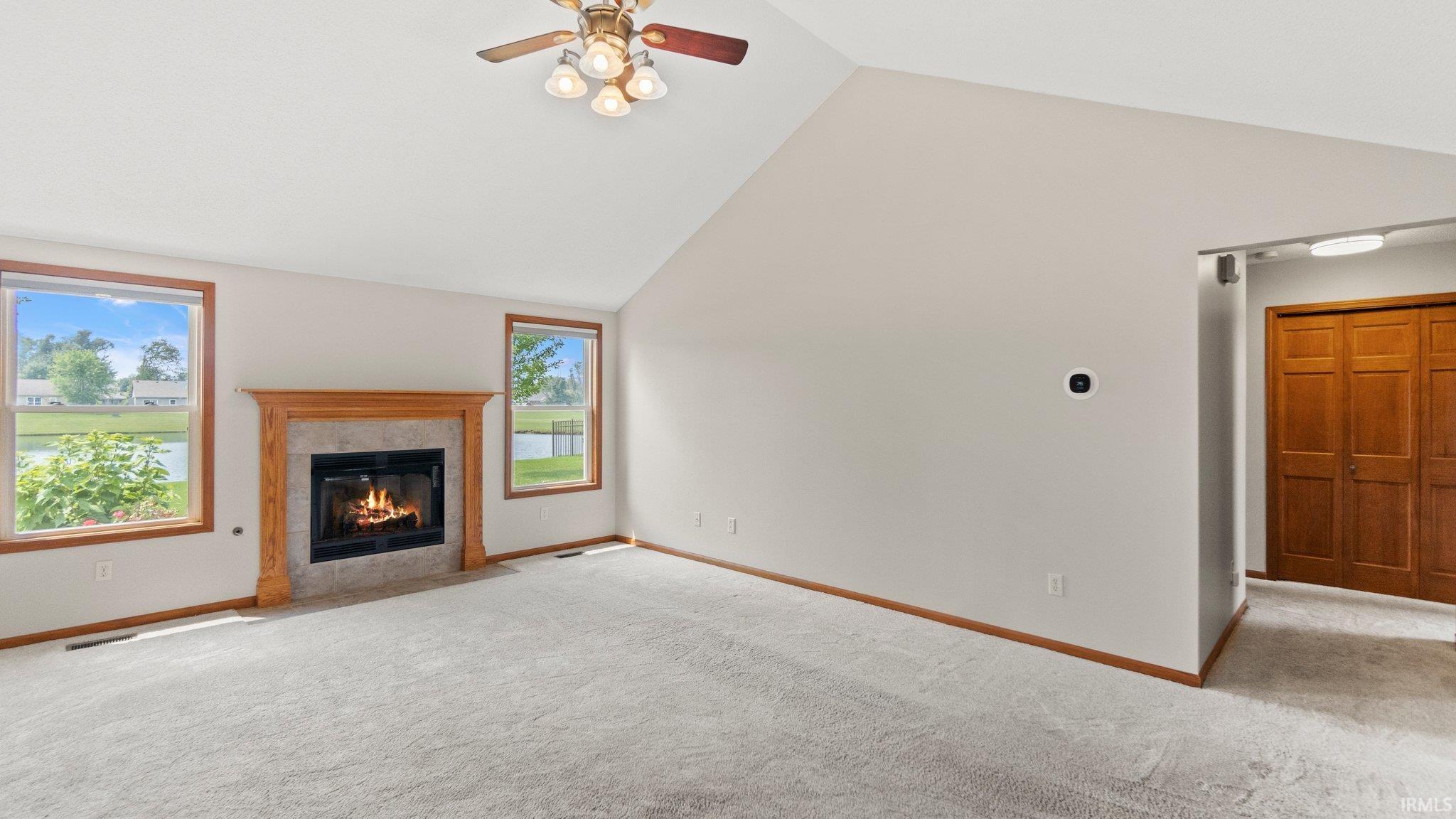16039 Grand Willow
