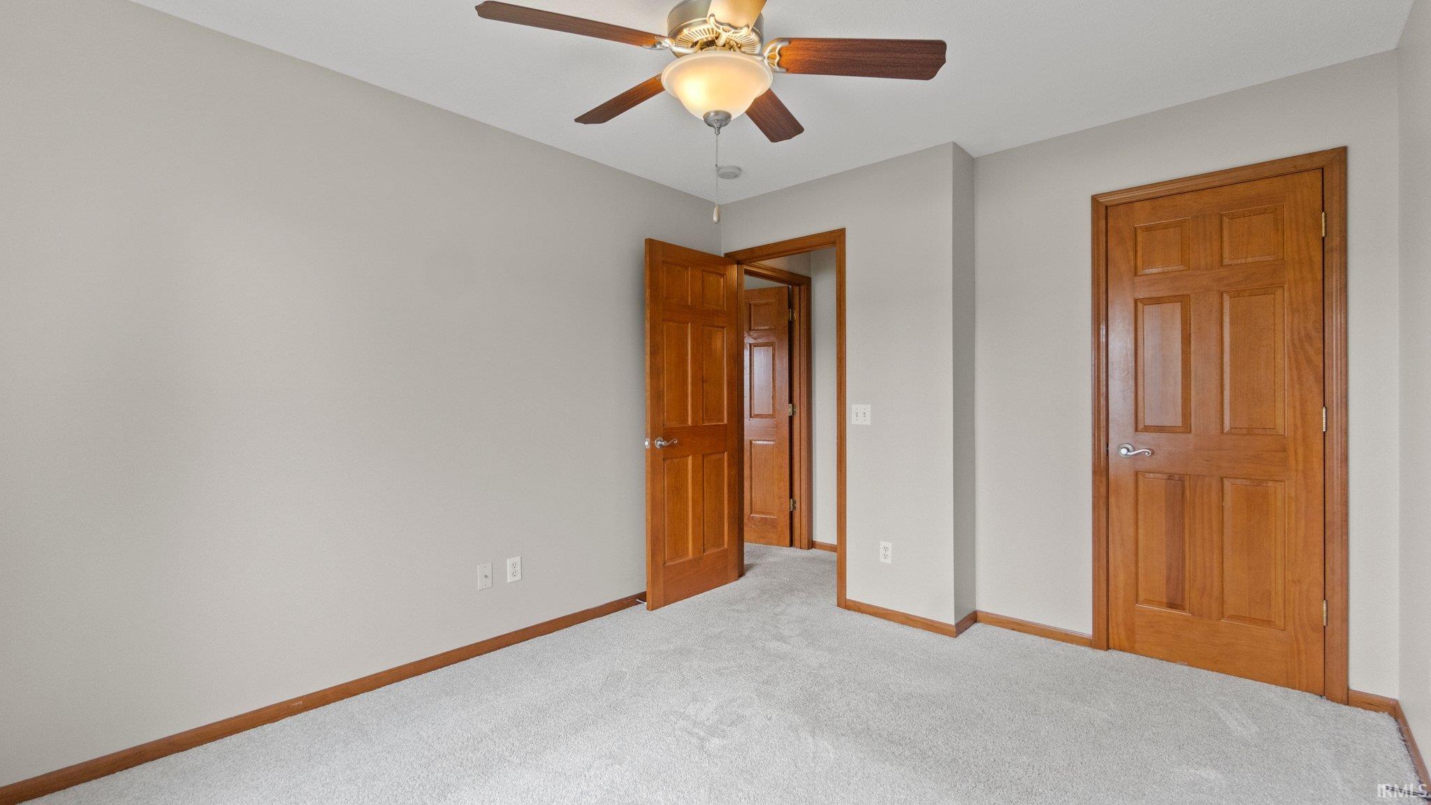 16039 Grand Willow