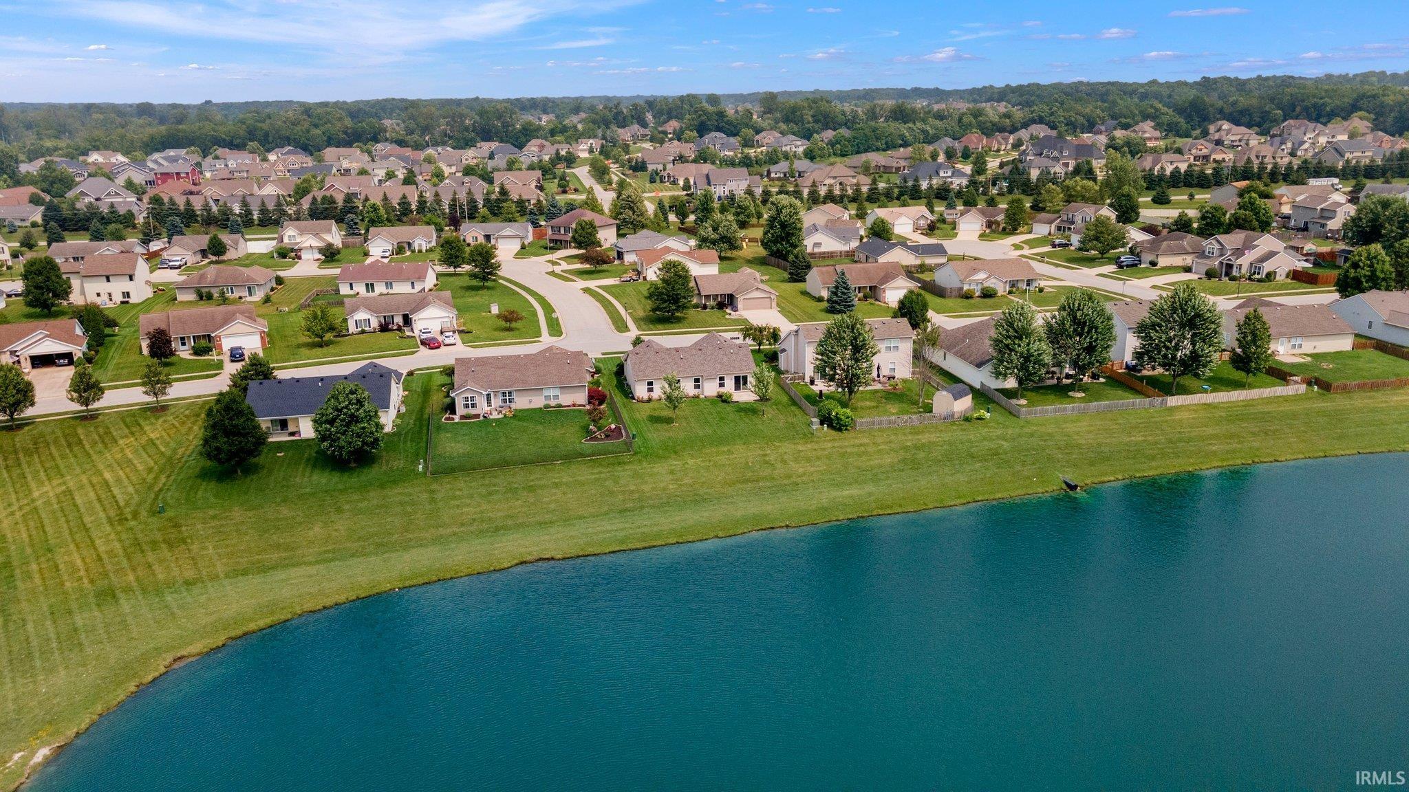 16039 Grand Willow