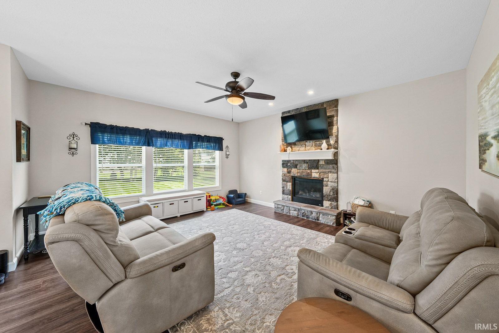 10275 Peotone