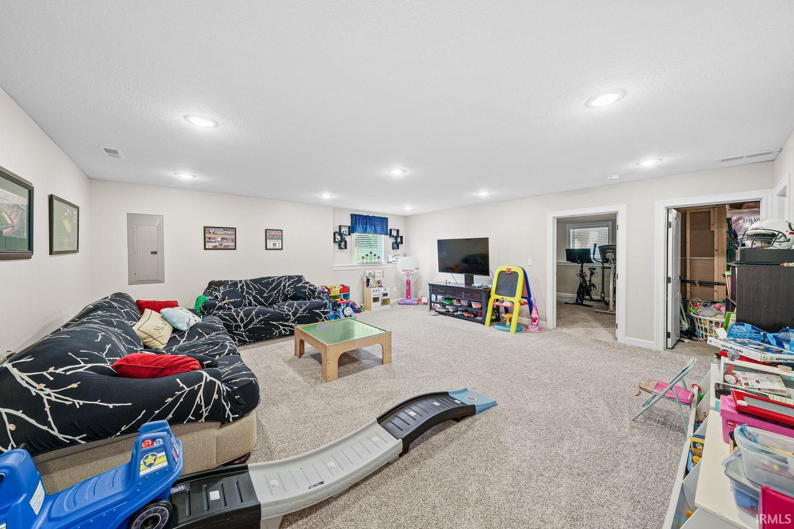 10275 Peotone