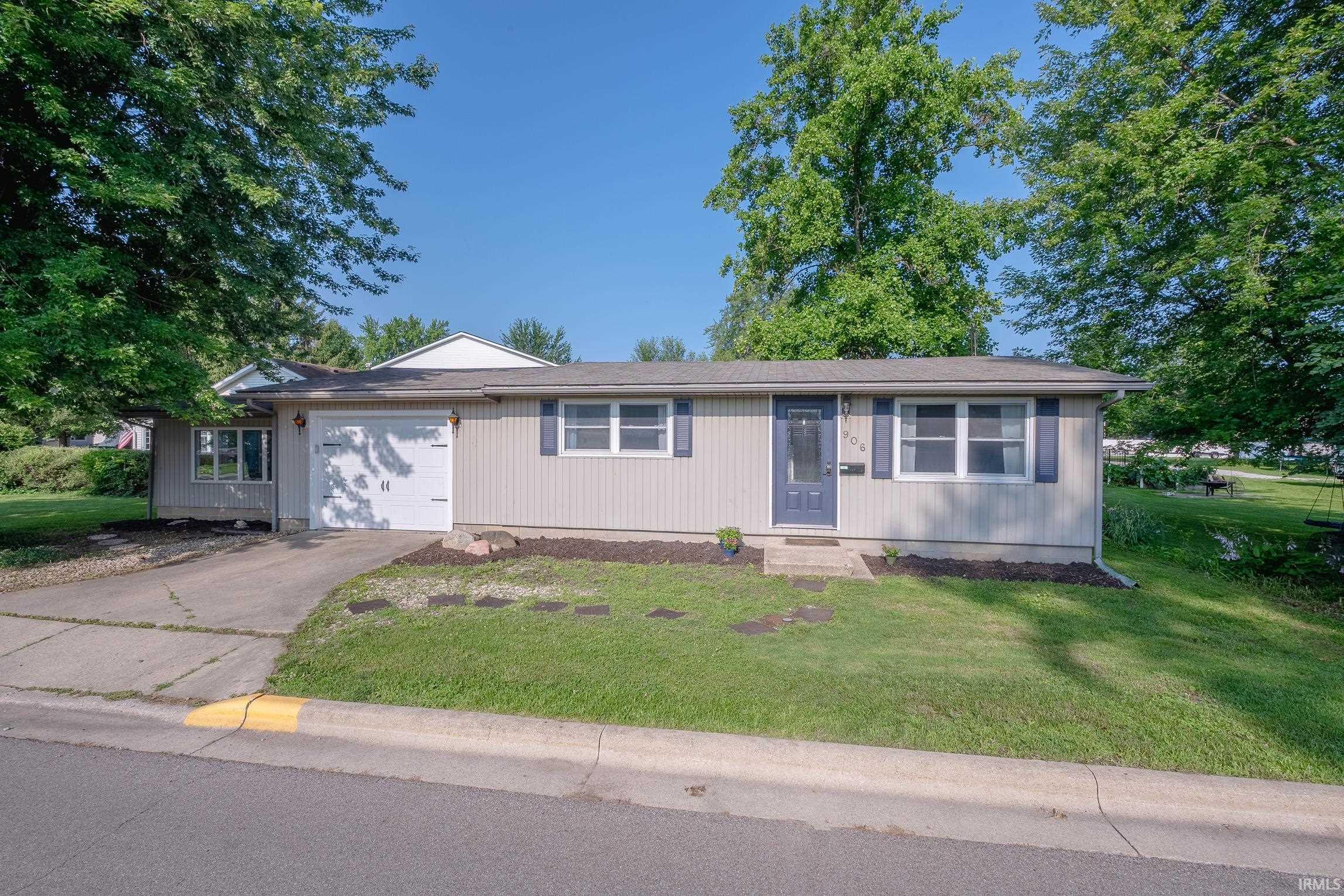 906 Court