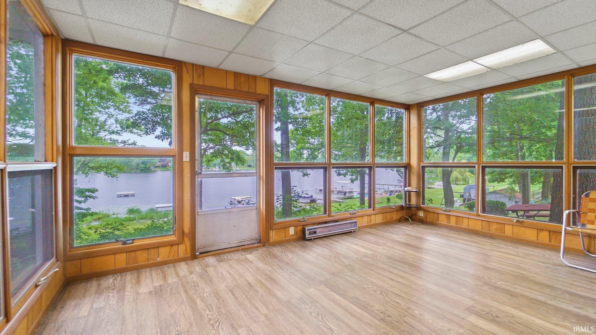 4910 Shore Park