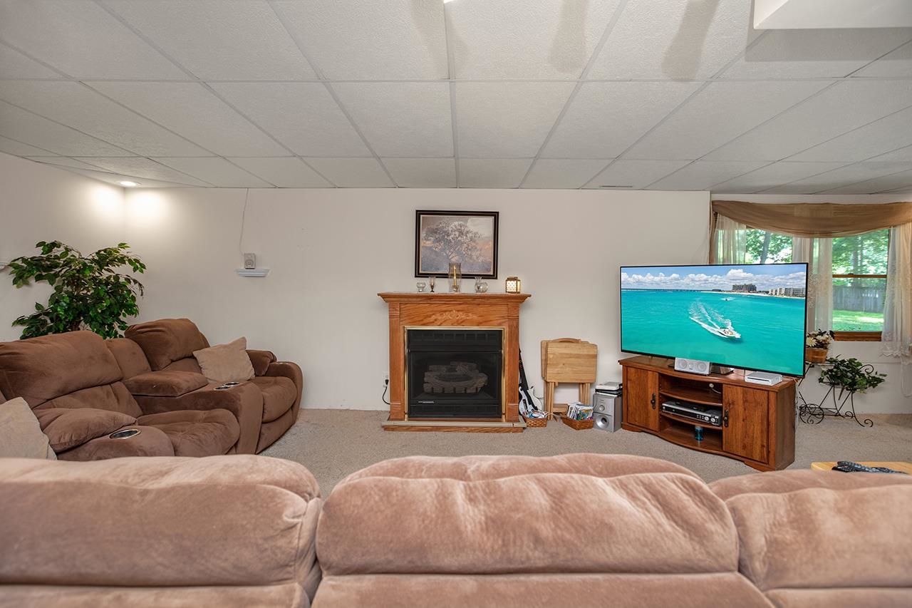 23715 River Lake