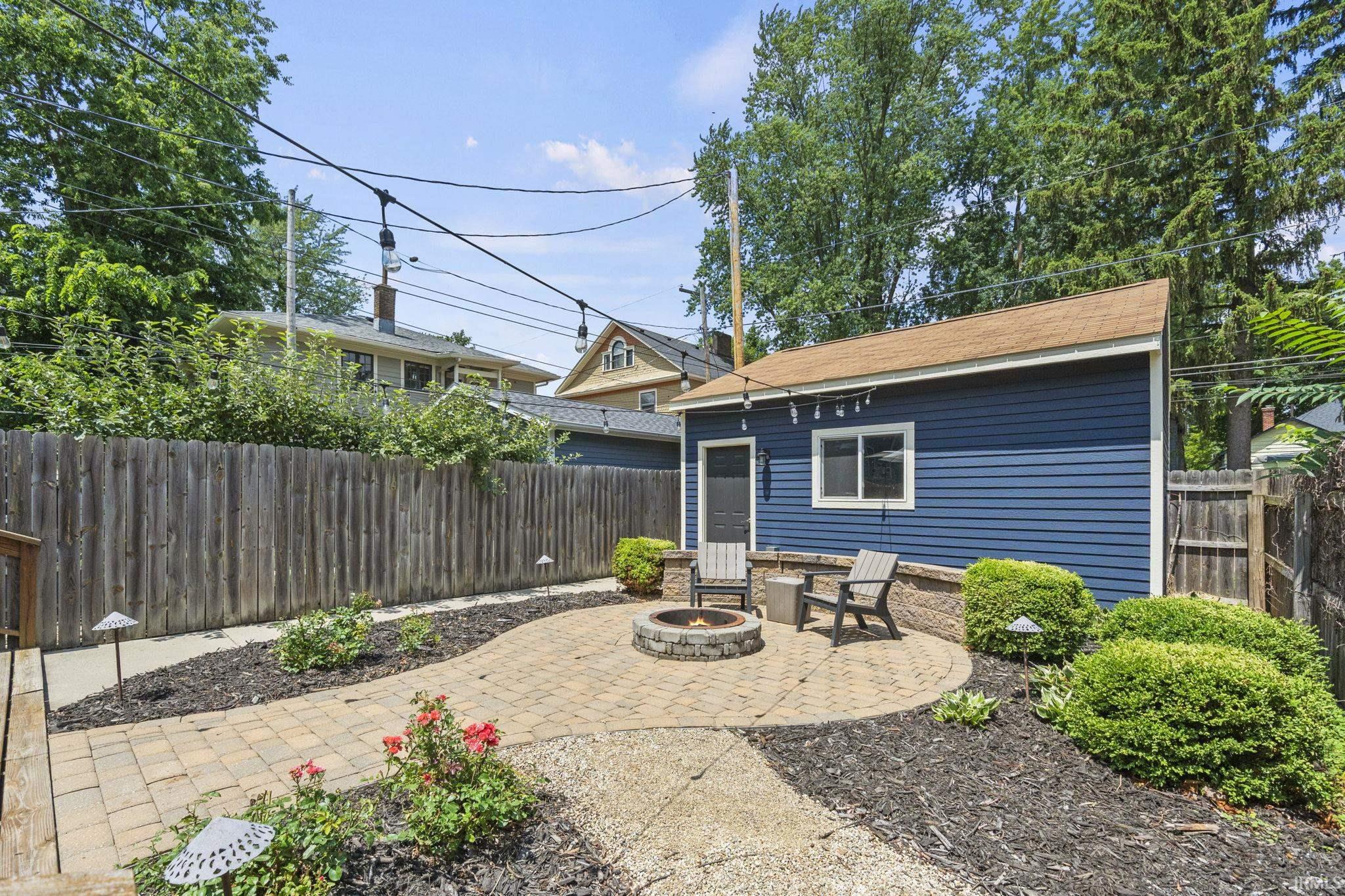 1026 Washington