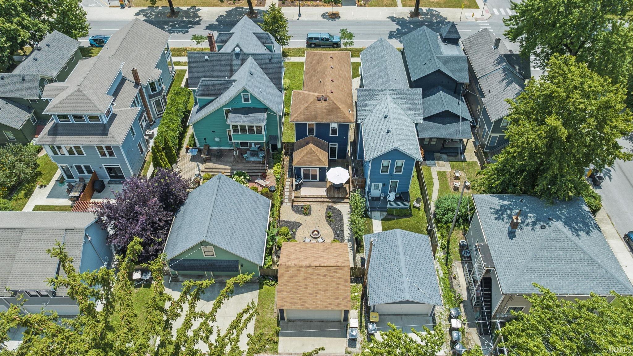 1026 Washington