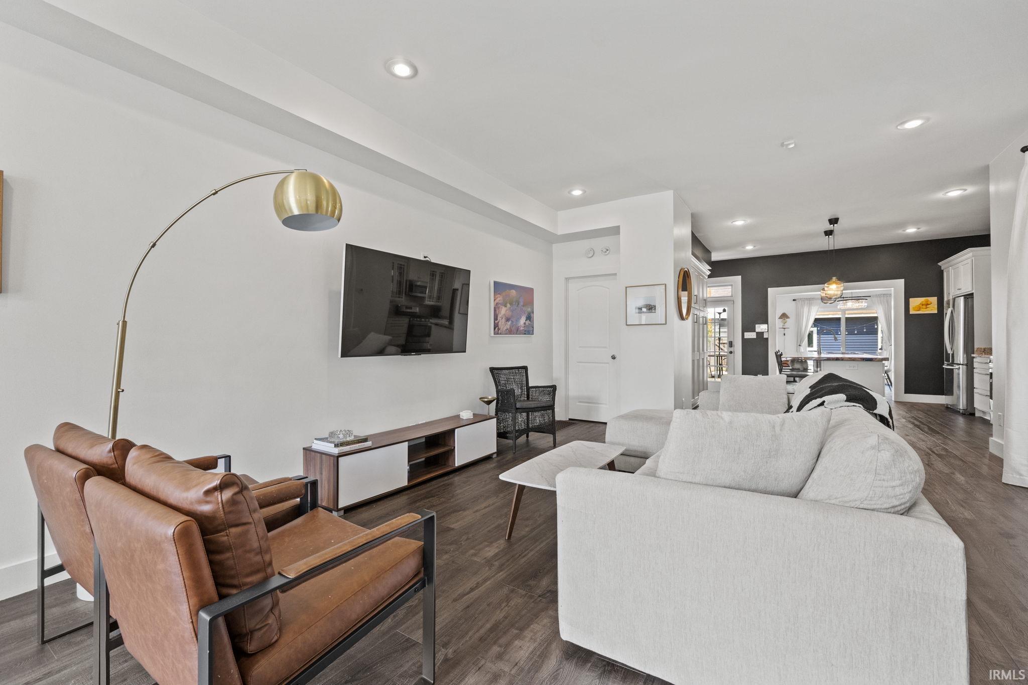 1026 Washington