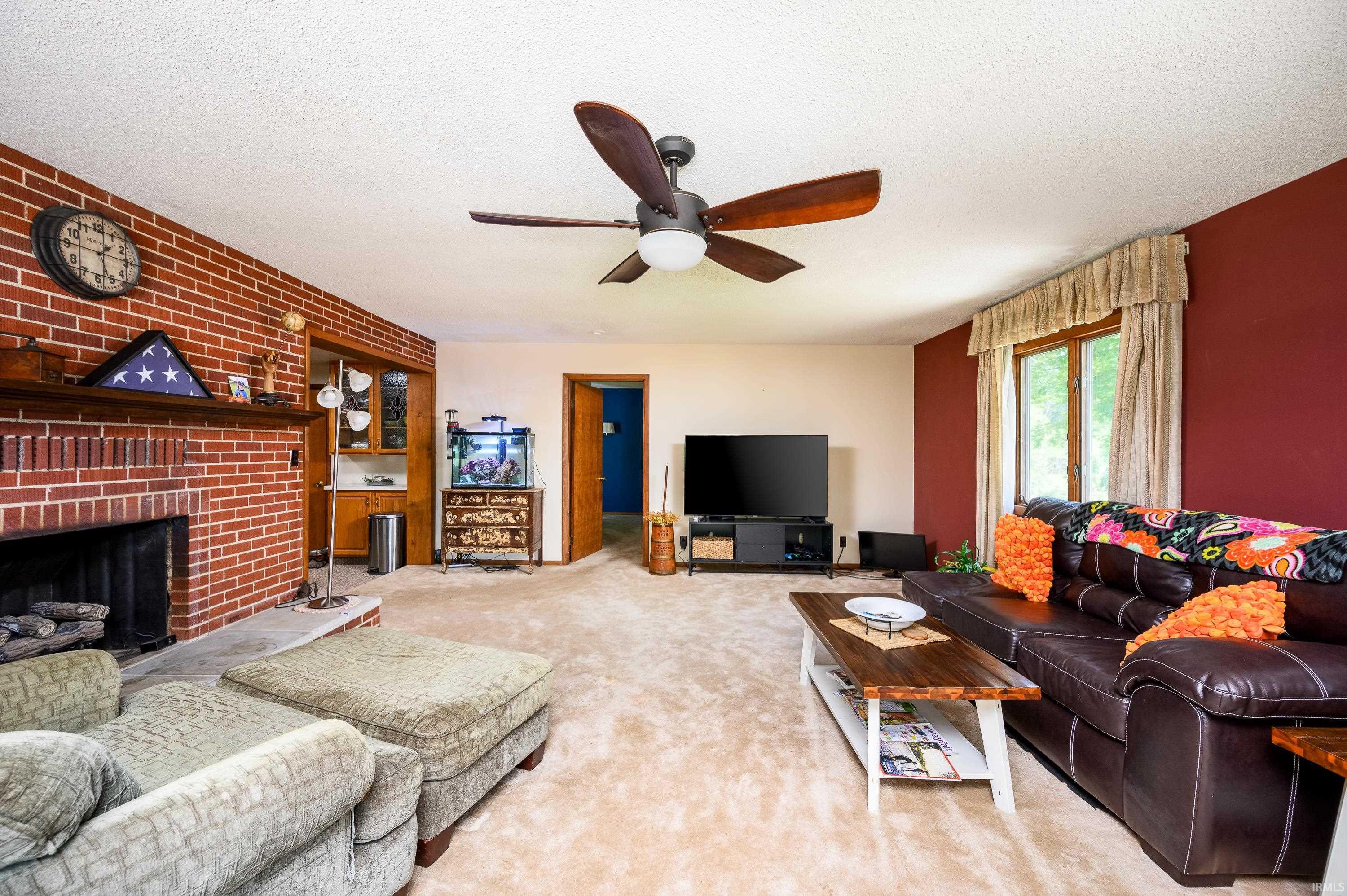4460 Sullivan