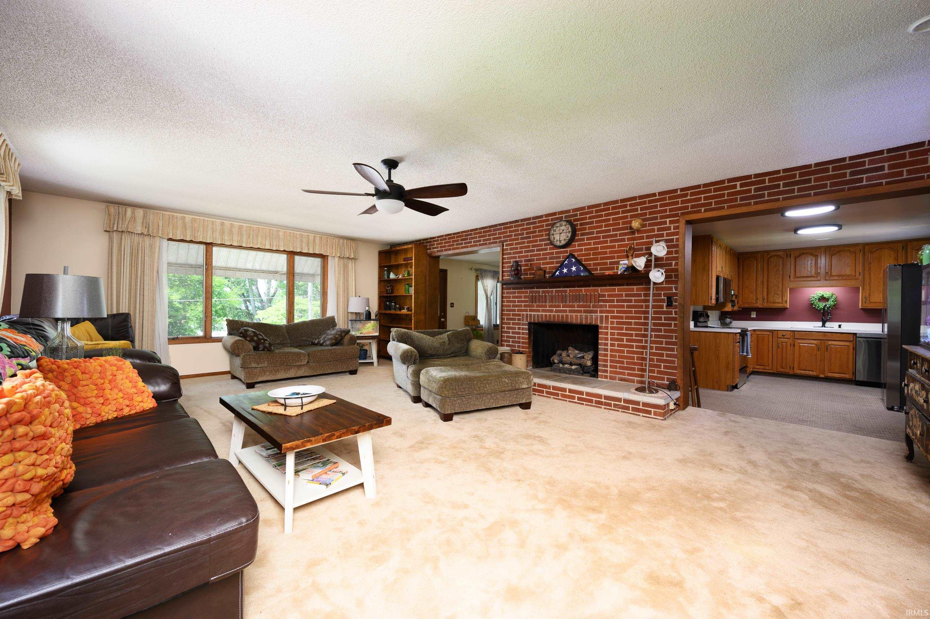 4460 Sullivan