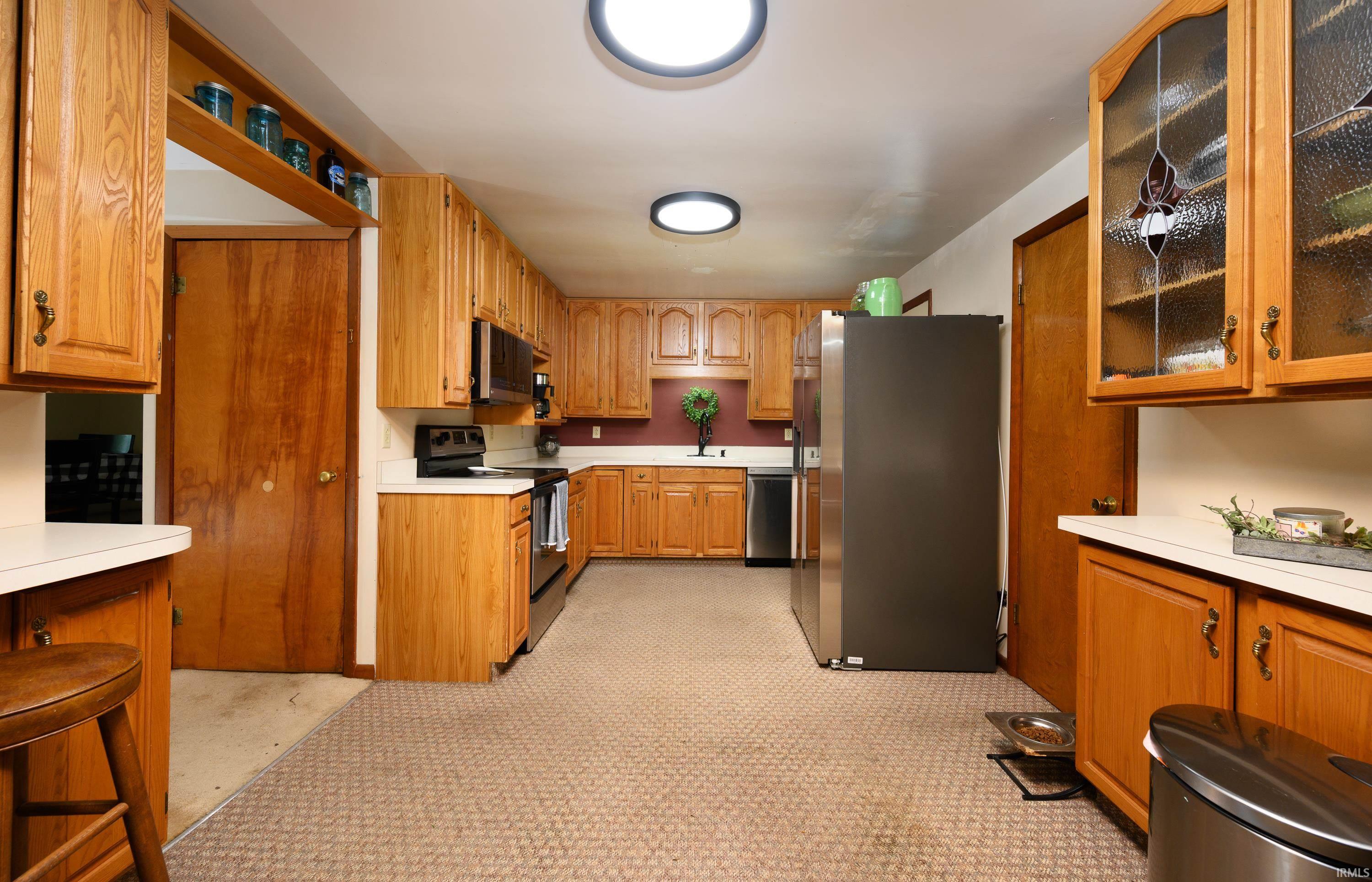 4460 Sullivan
