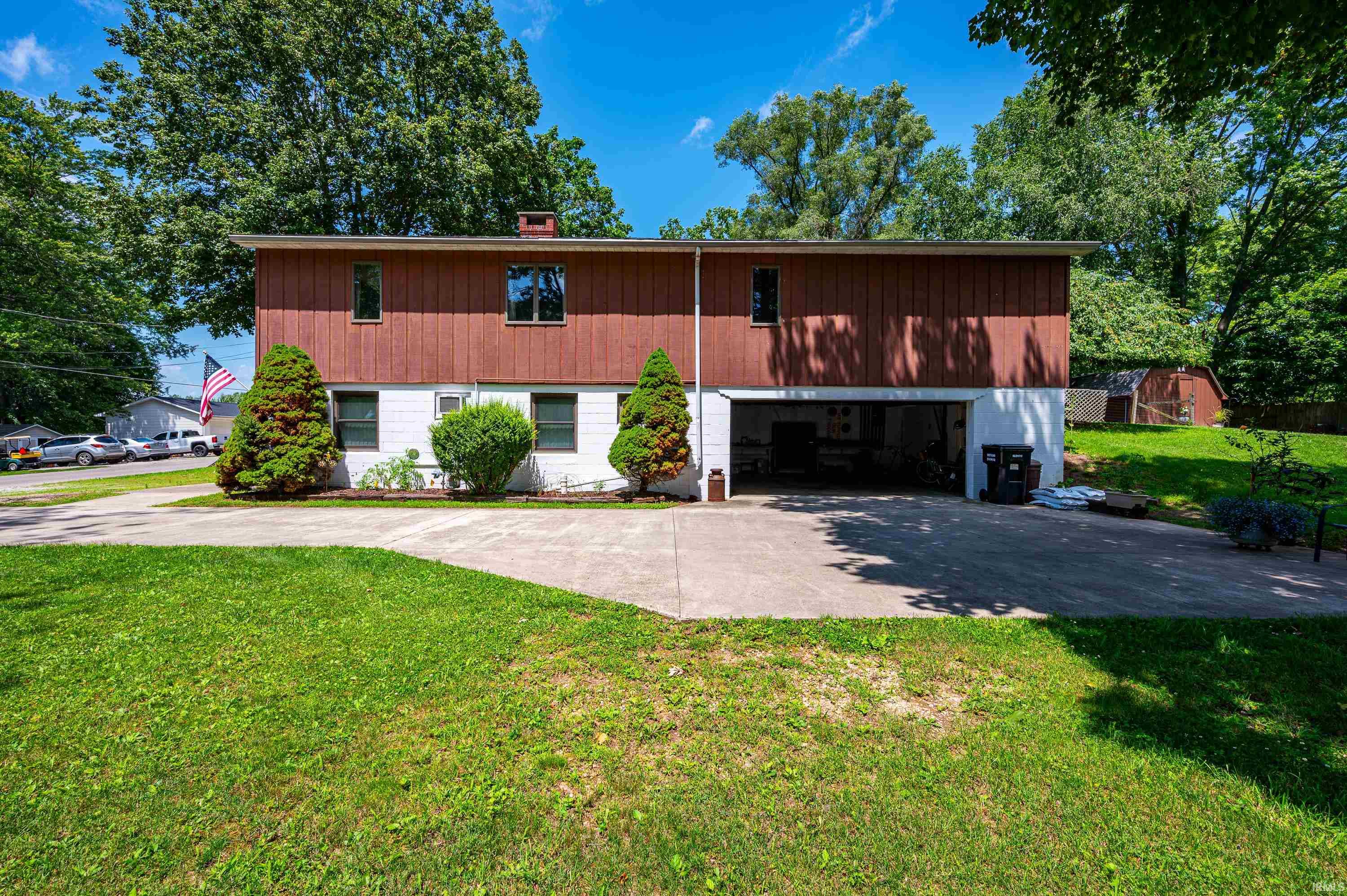 4460 Sullivan
