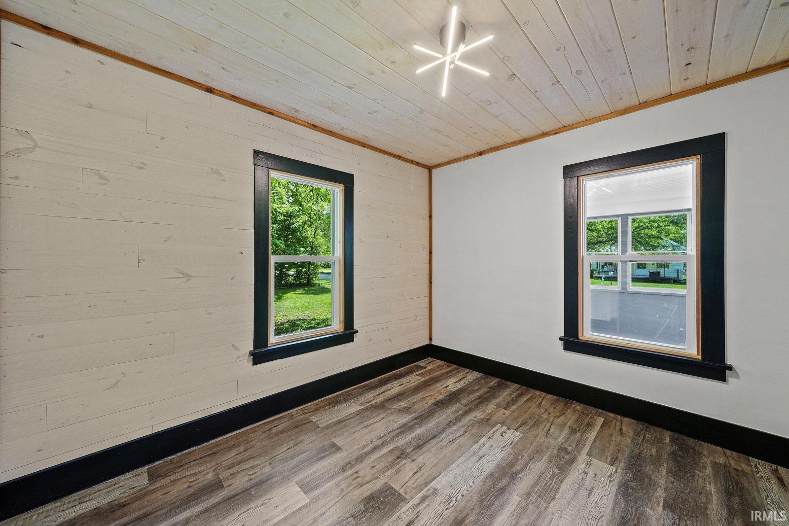 3110 Burr Oak