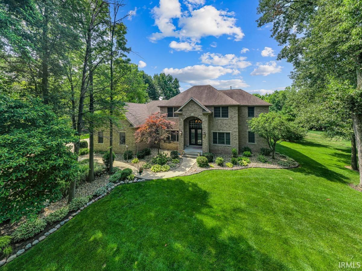 2245 Creekview