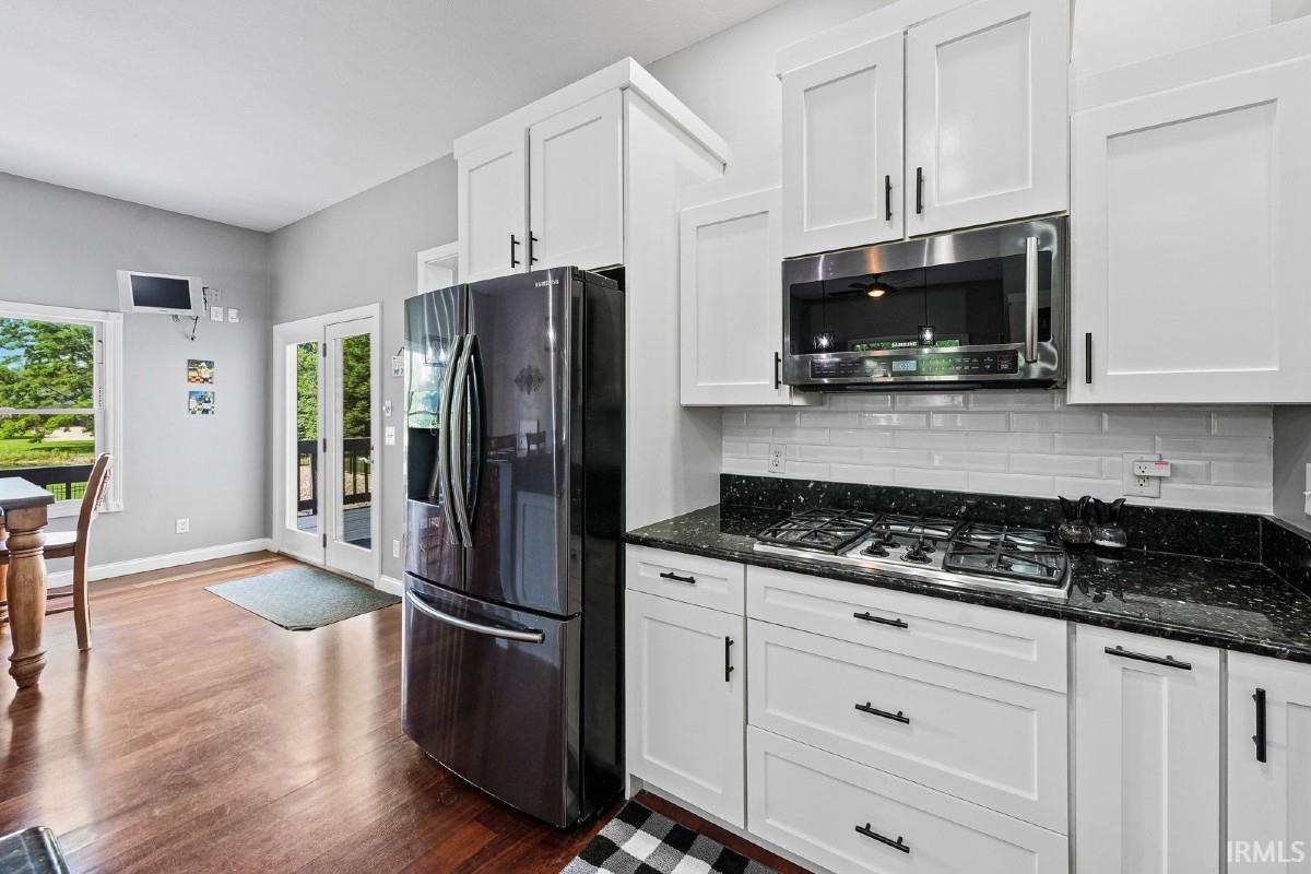 2245 Creekview