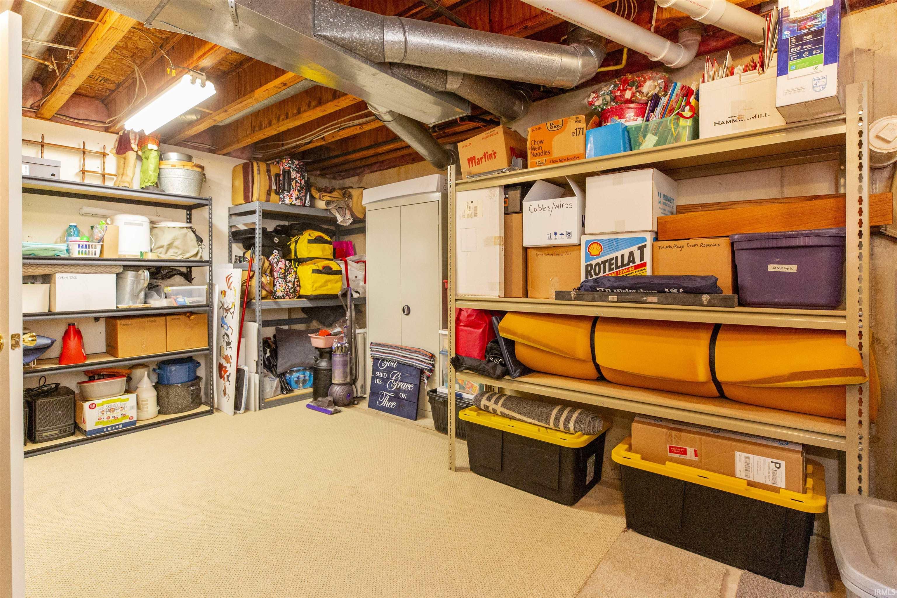 2611 Hillcrest
