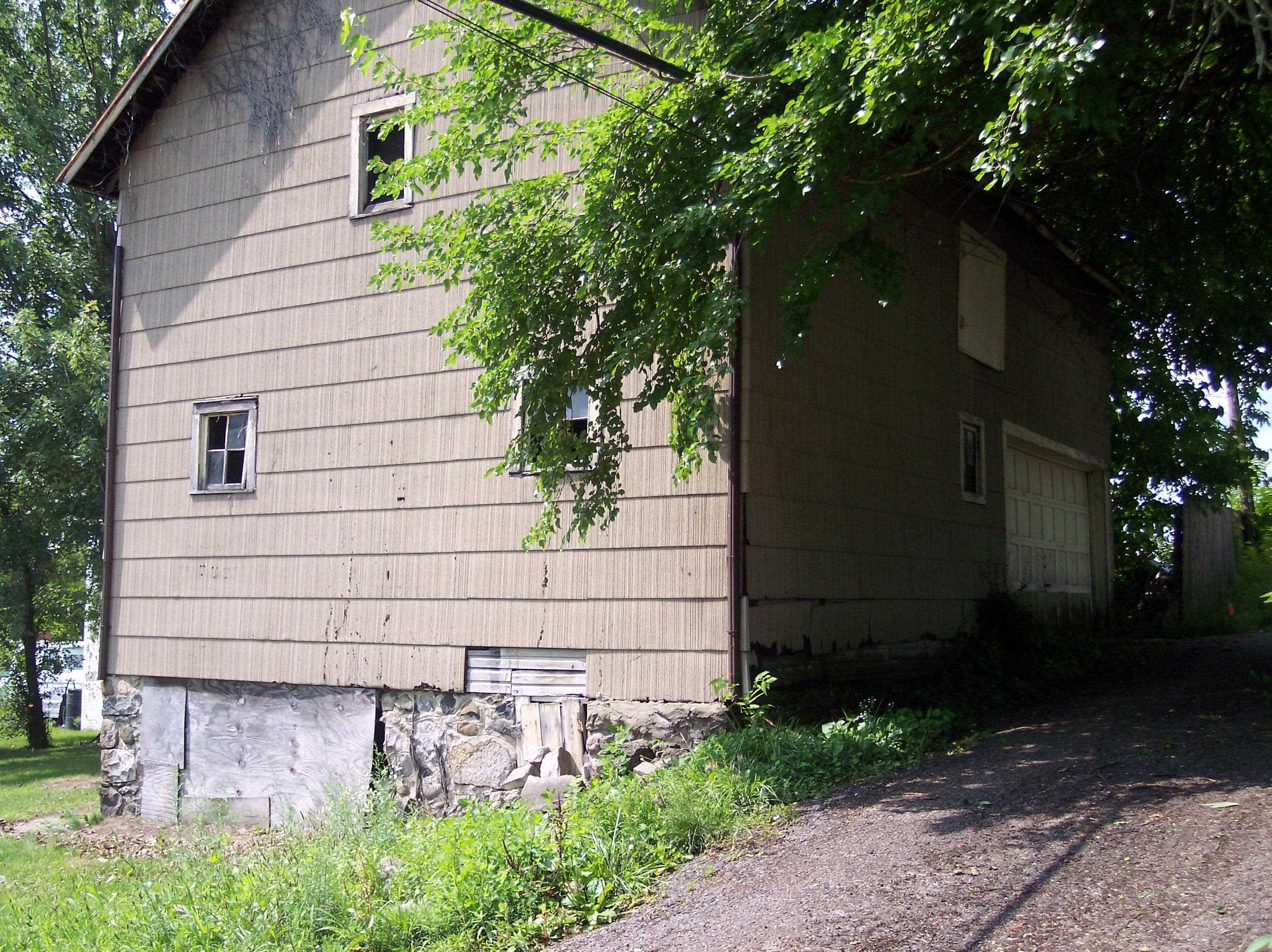 202 Main