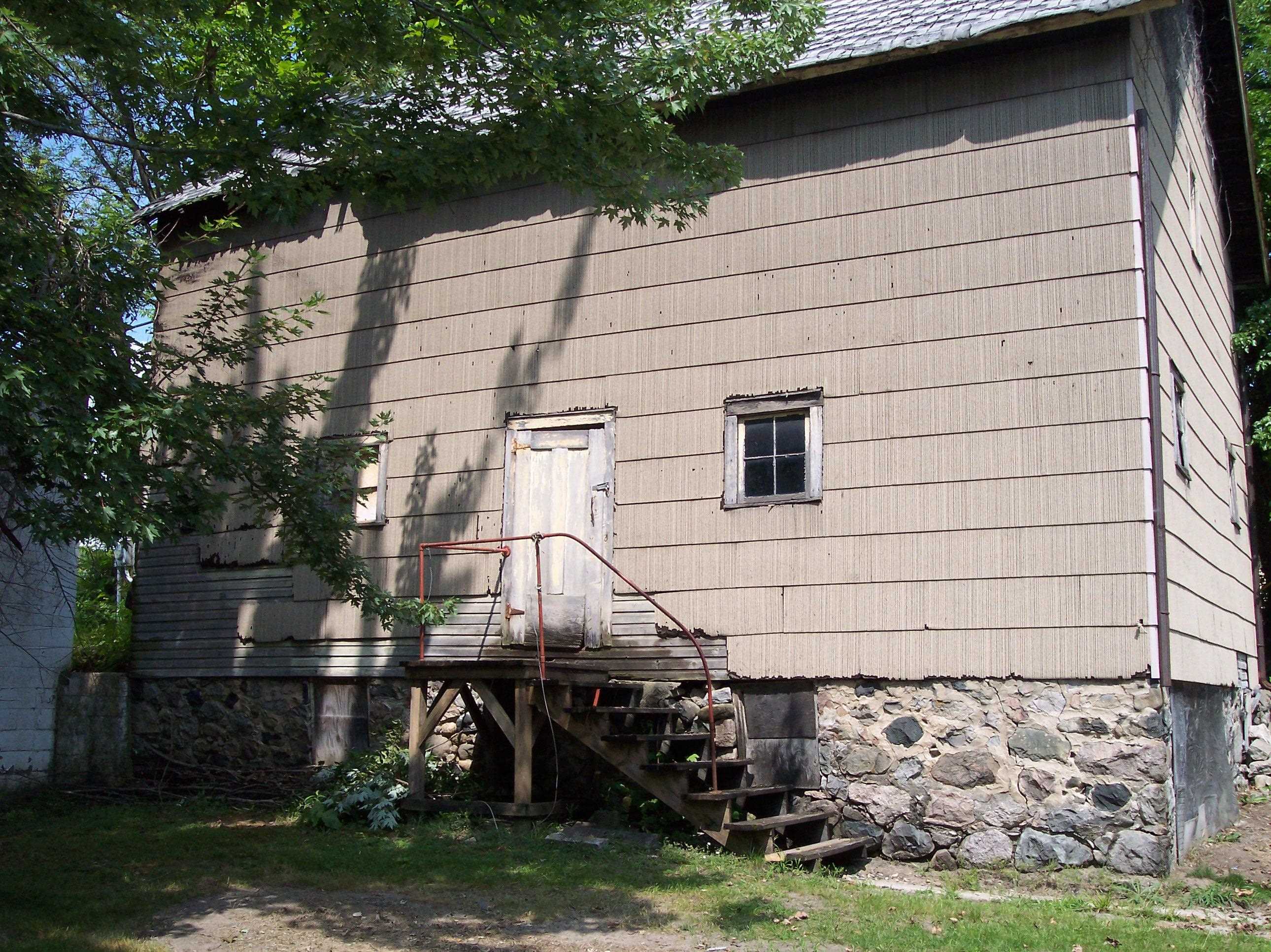 202 Main