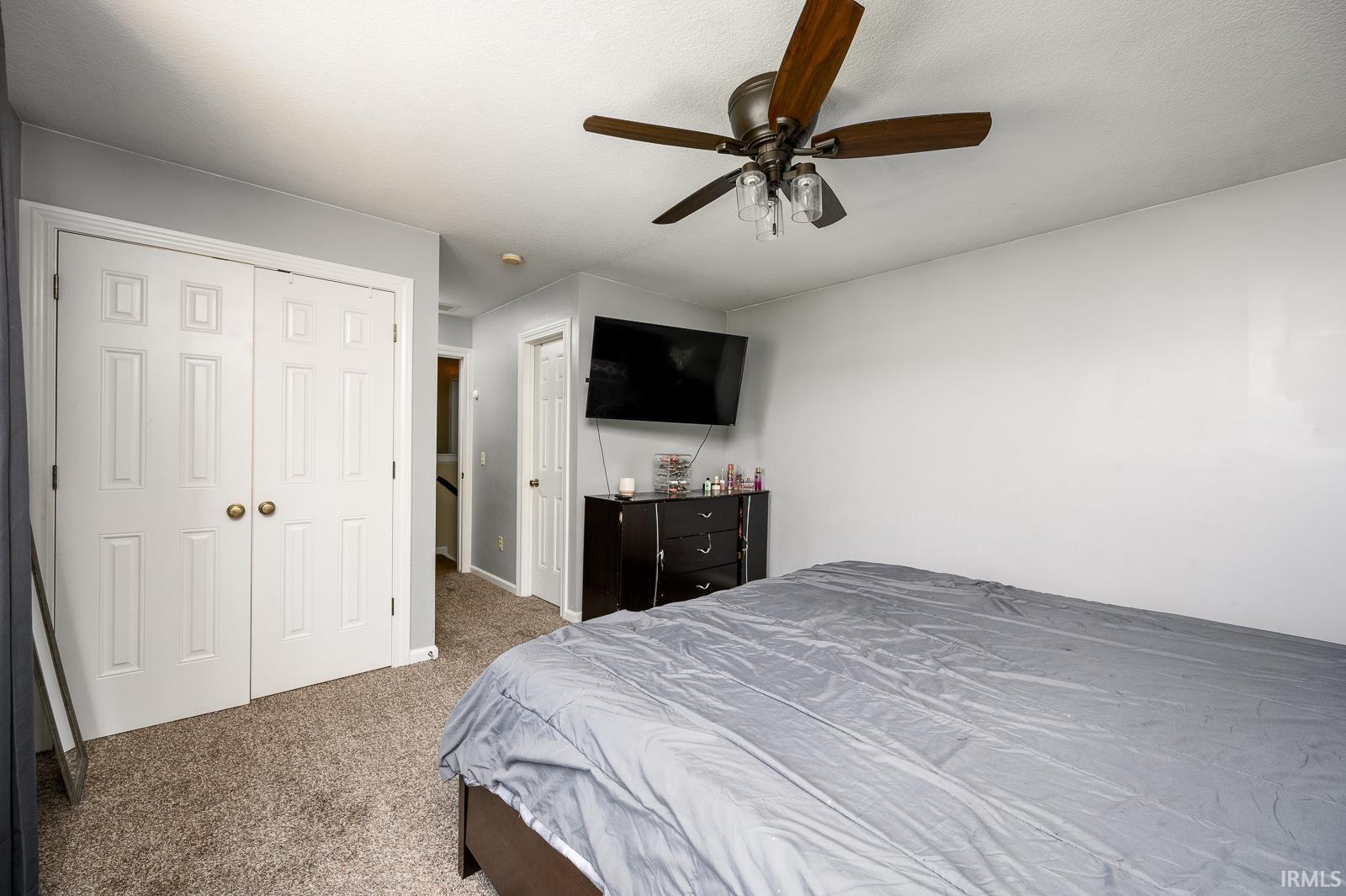 9542 Fenwick