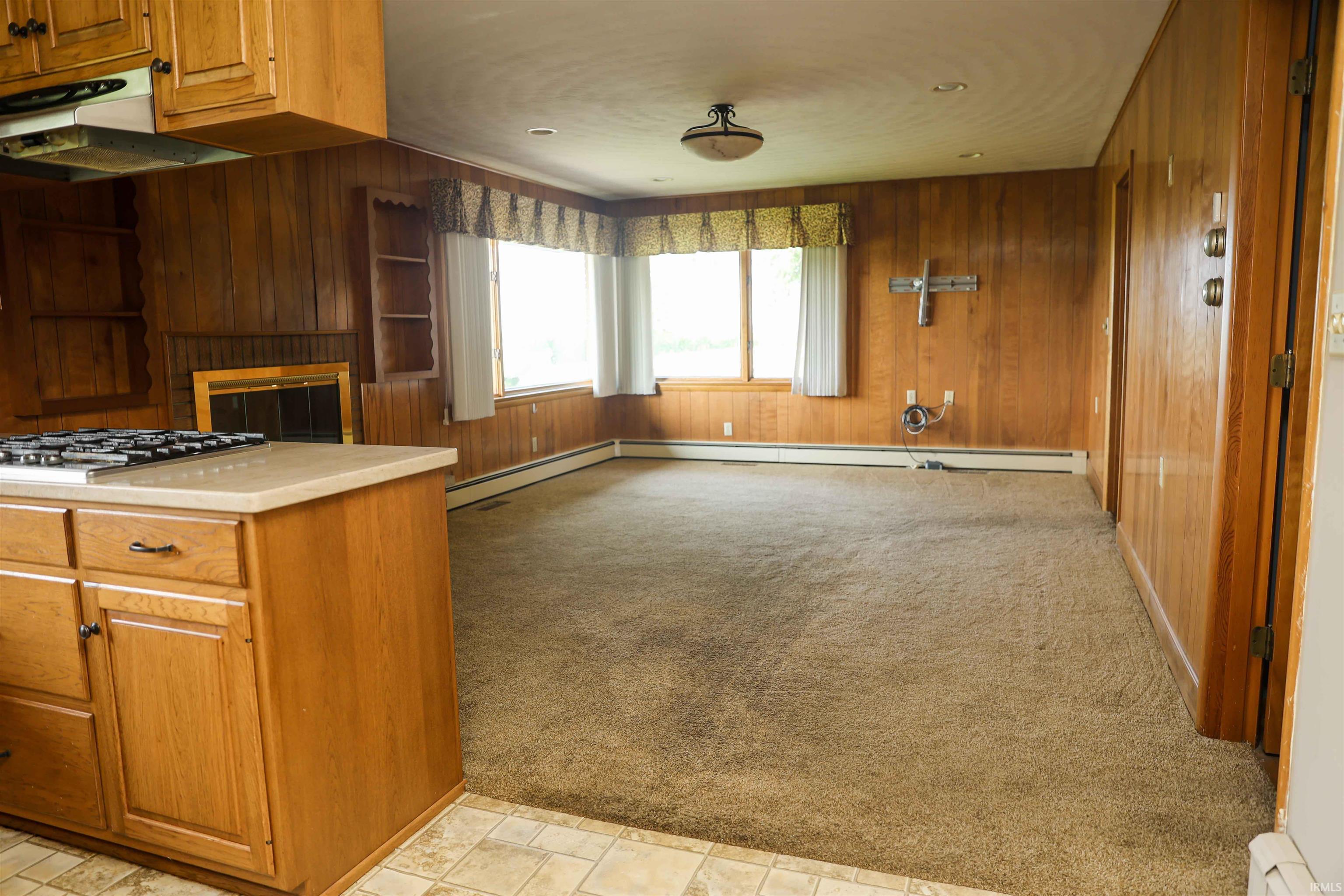 9444 800 South