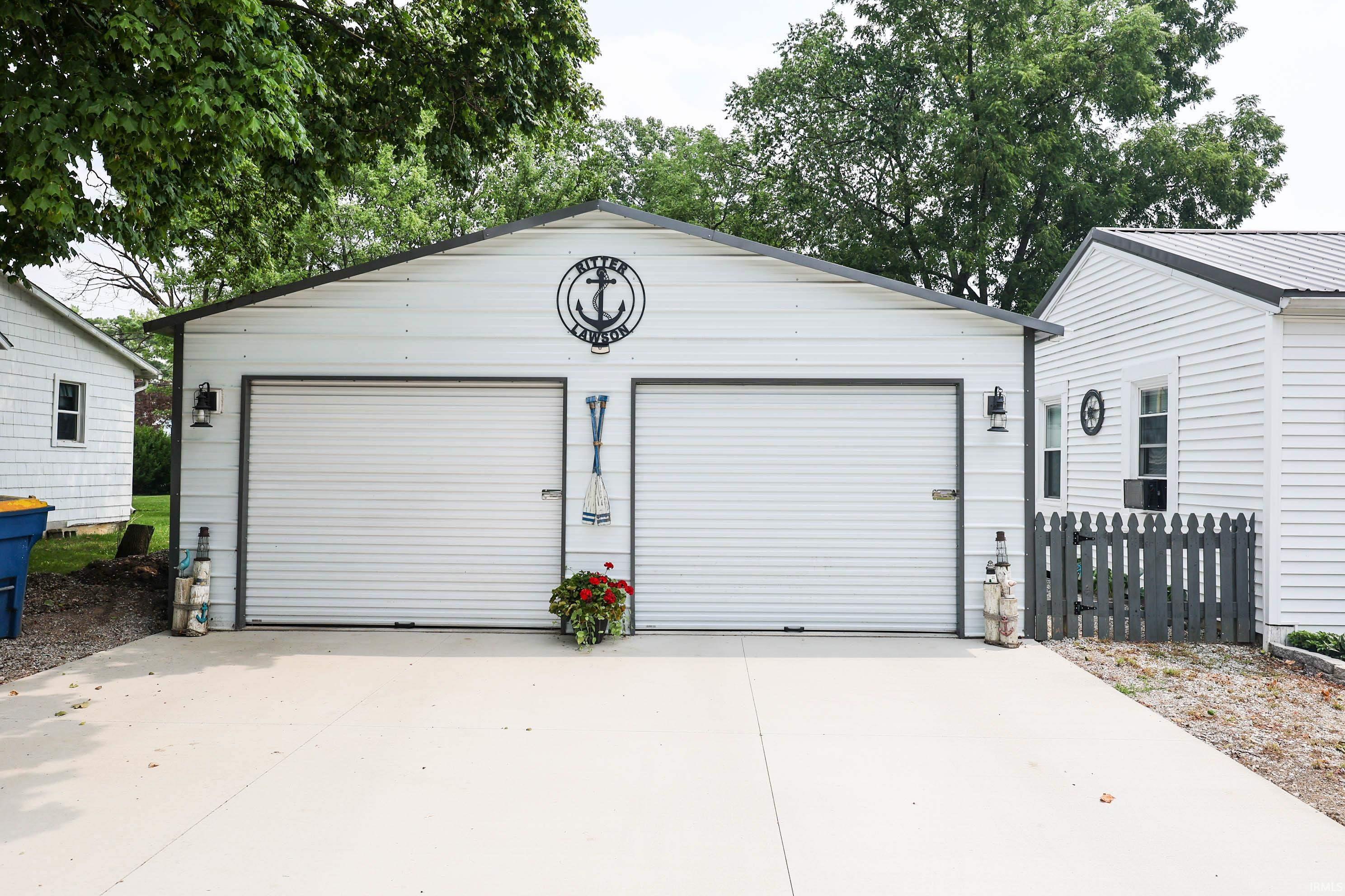 1526 Dallas