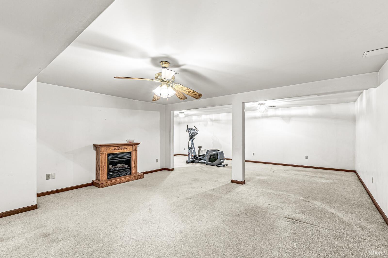 10570 Brookstone
