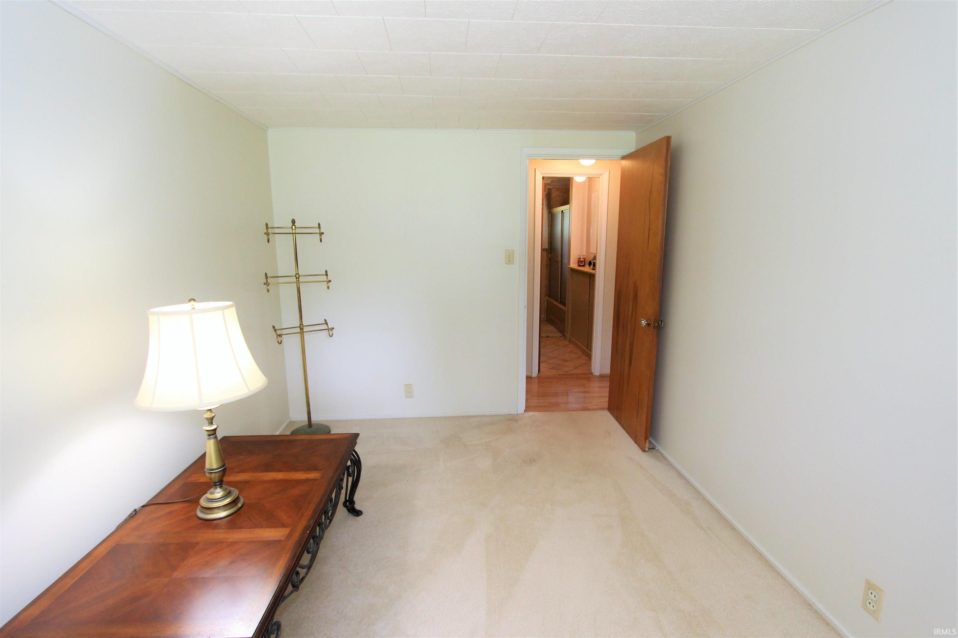 1627 Southbrook