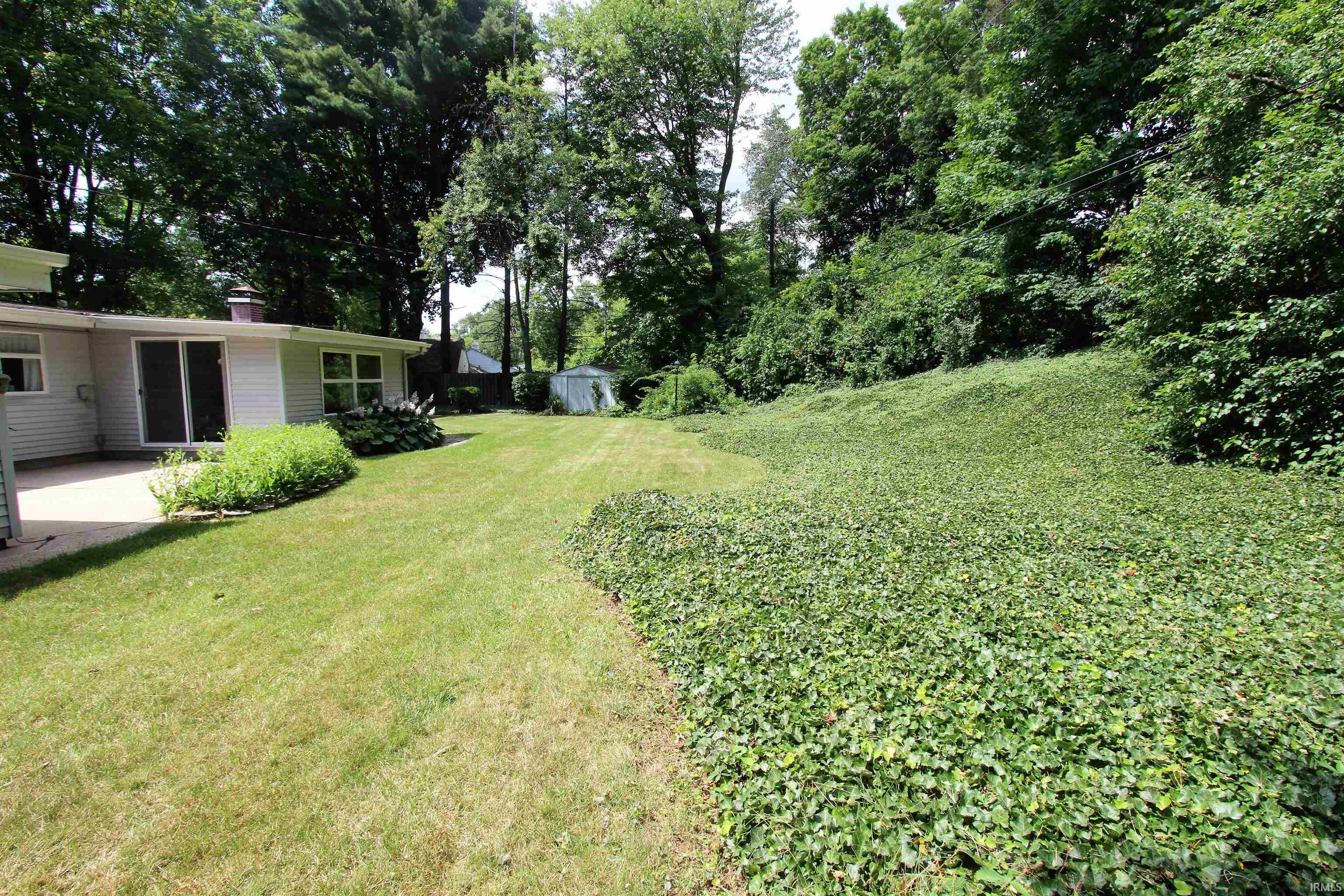 1627 Southbrook