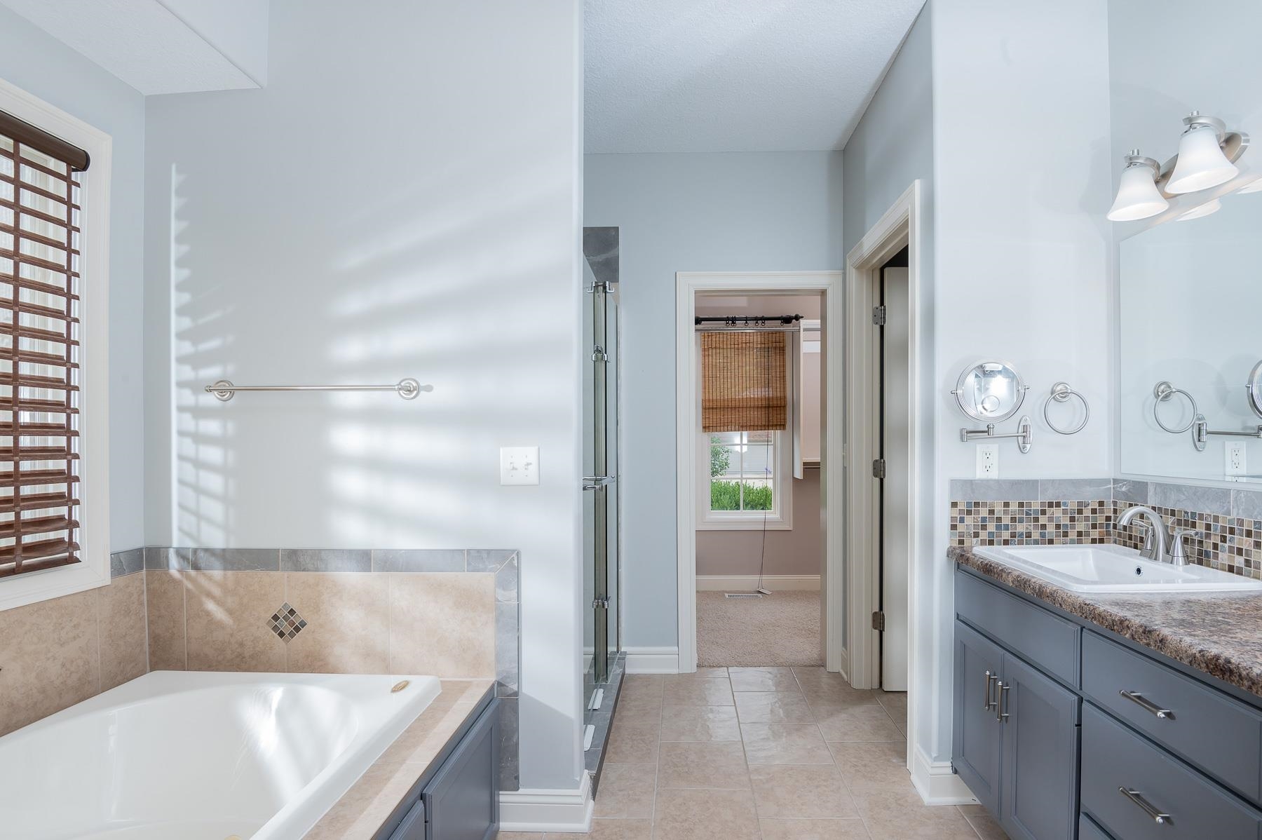 13622 Ridge Crest