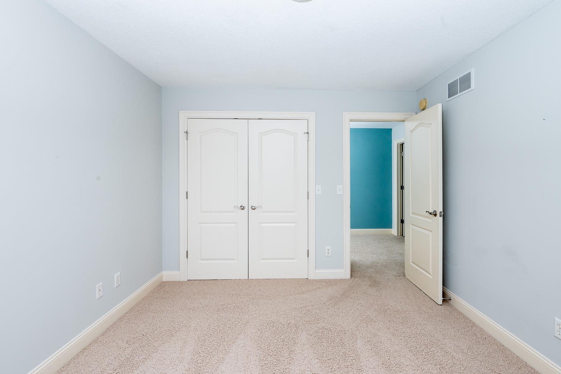 13622 Ridge Crest