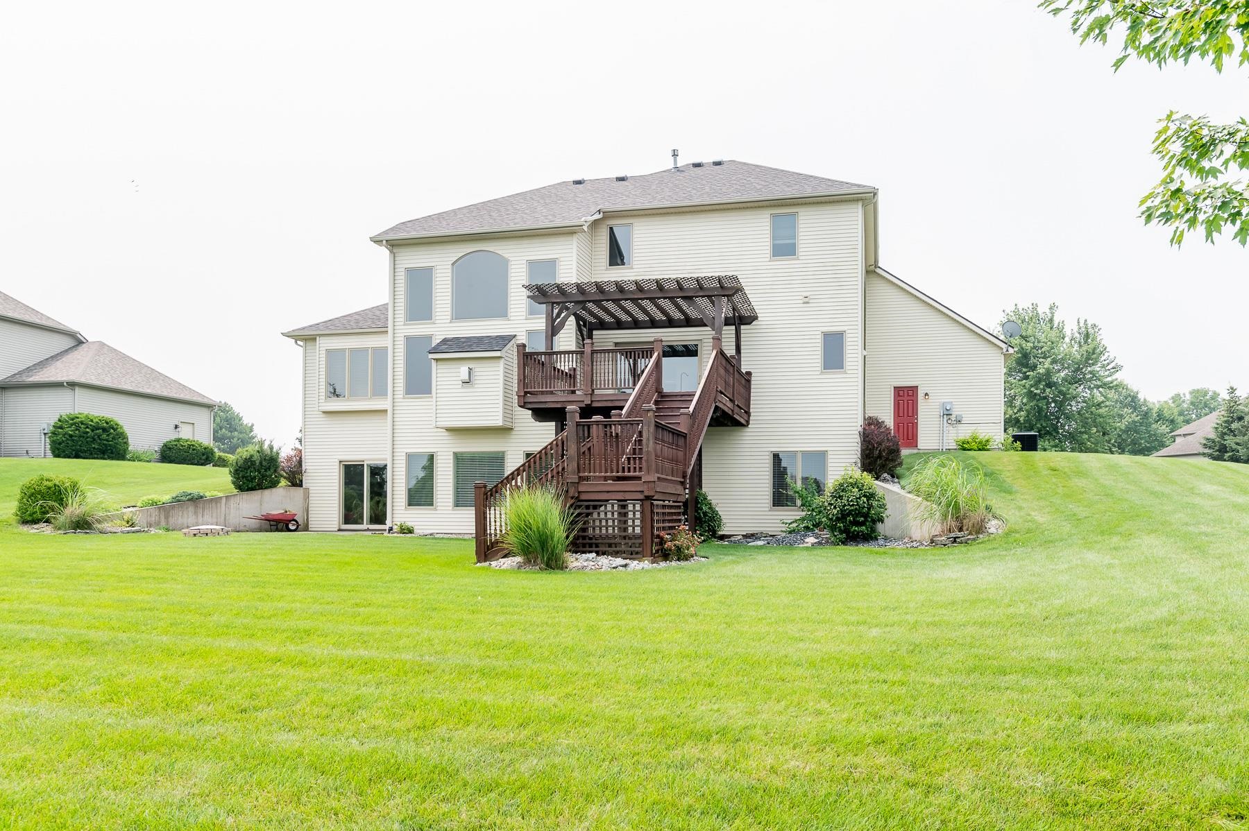 13622 Ridge Crest