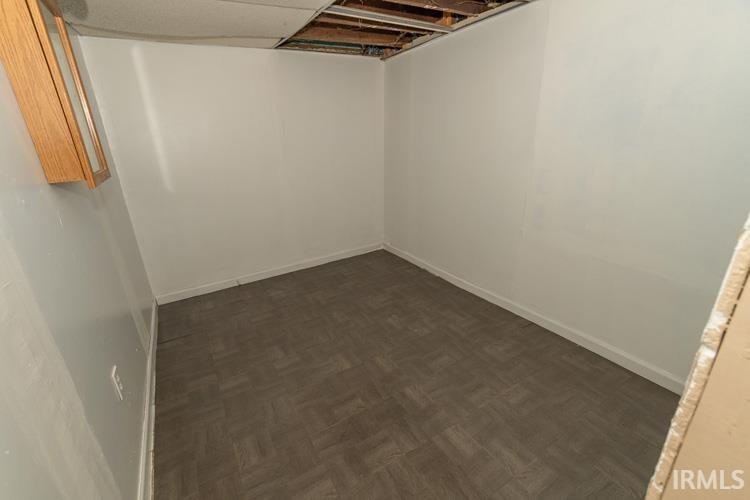 2208 Douglas