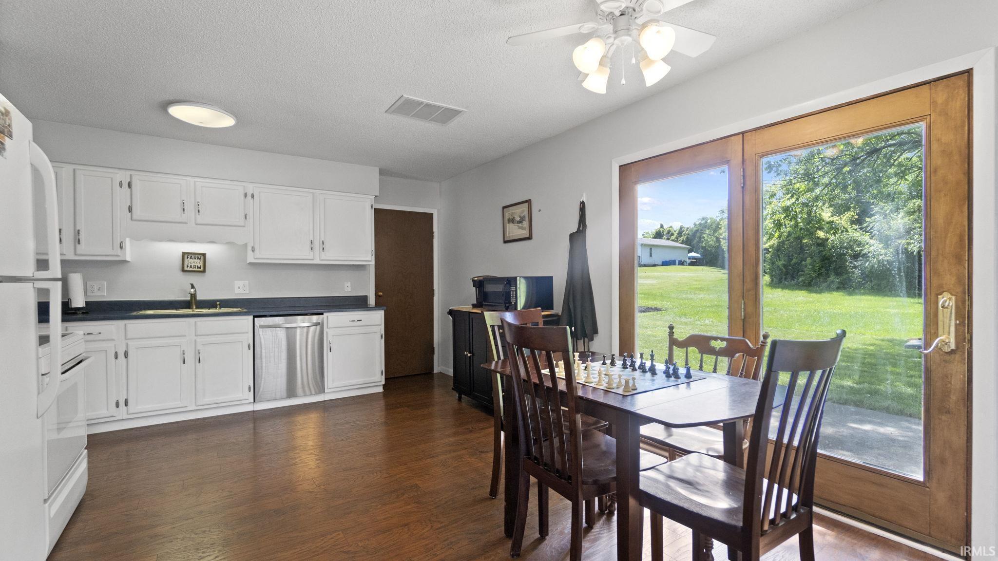 4625 Golfview