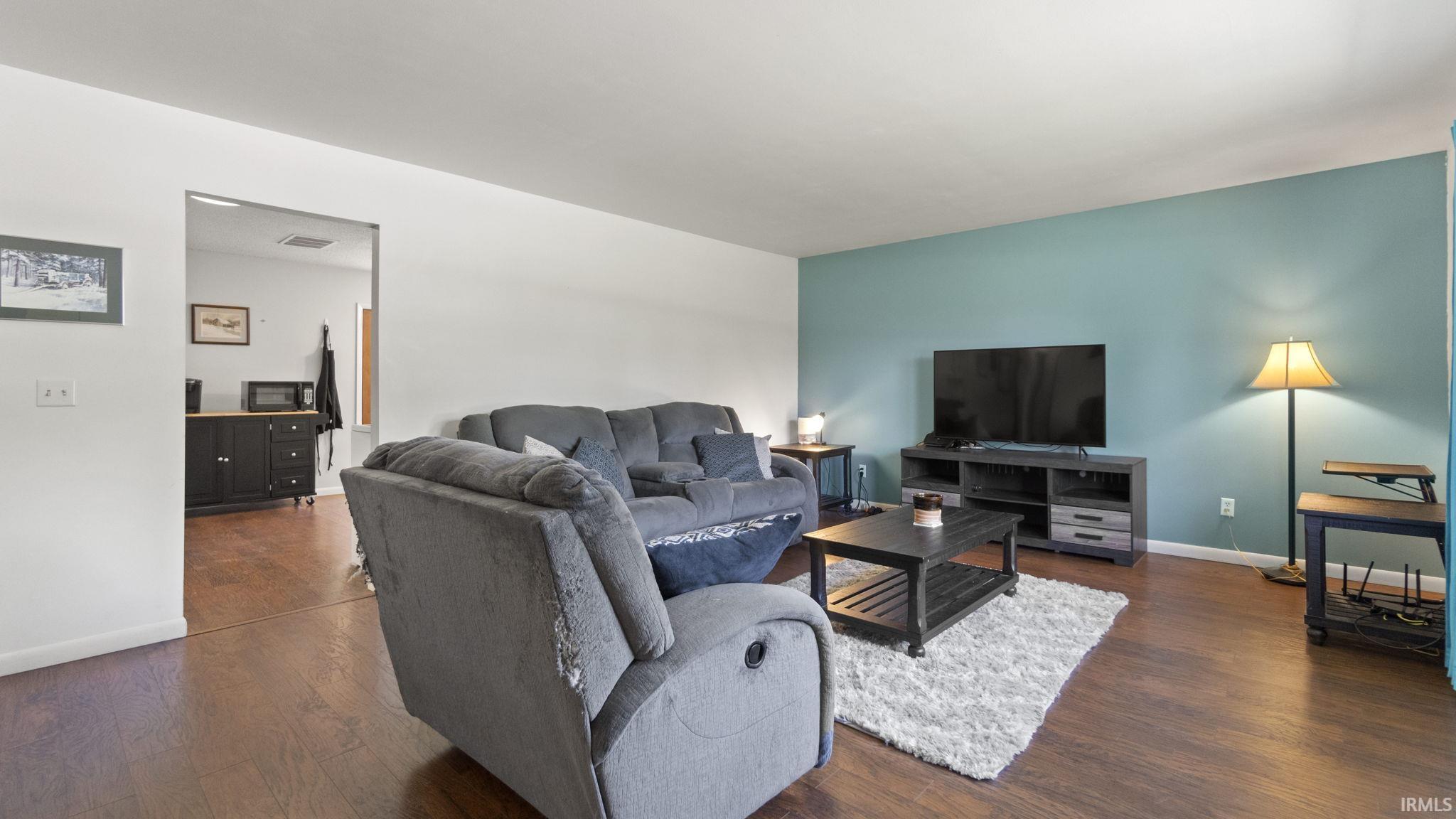 4625 Golfview