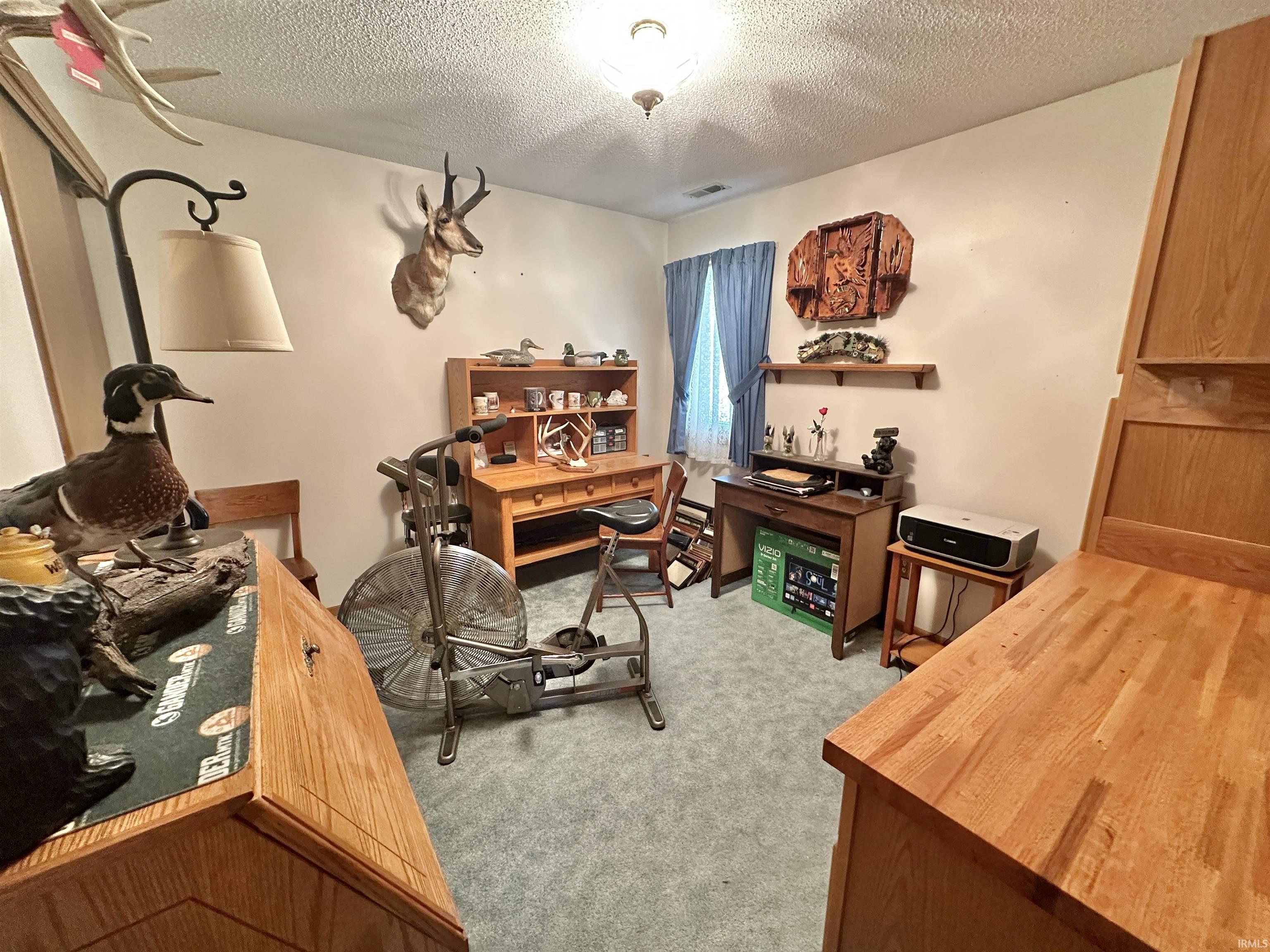1523 Connaught