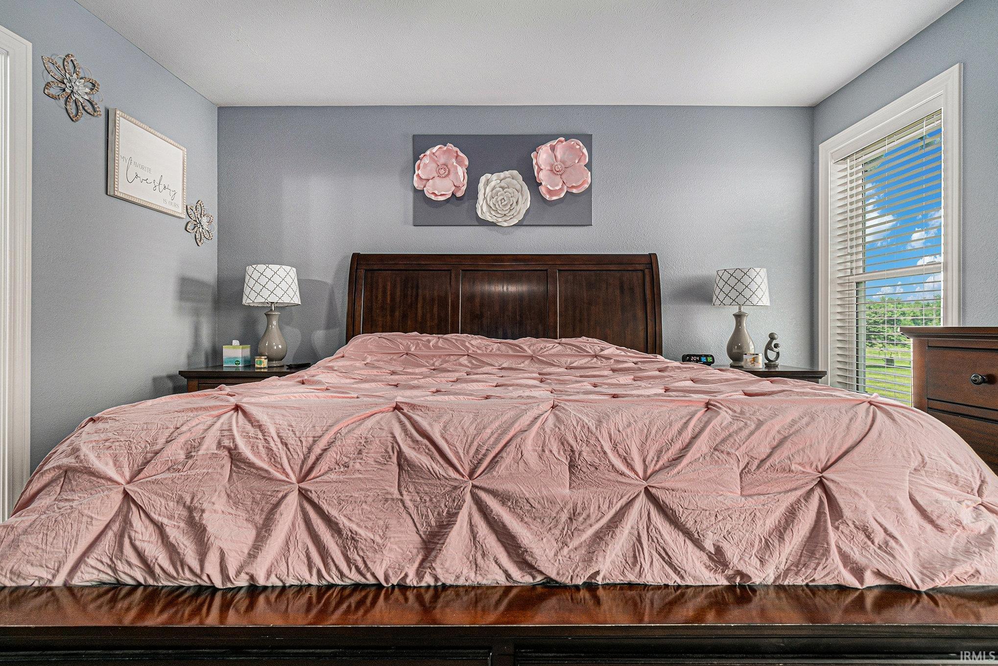 56338 White Pine