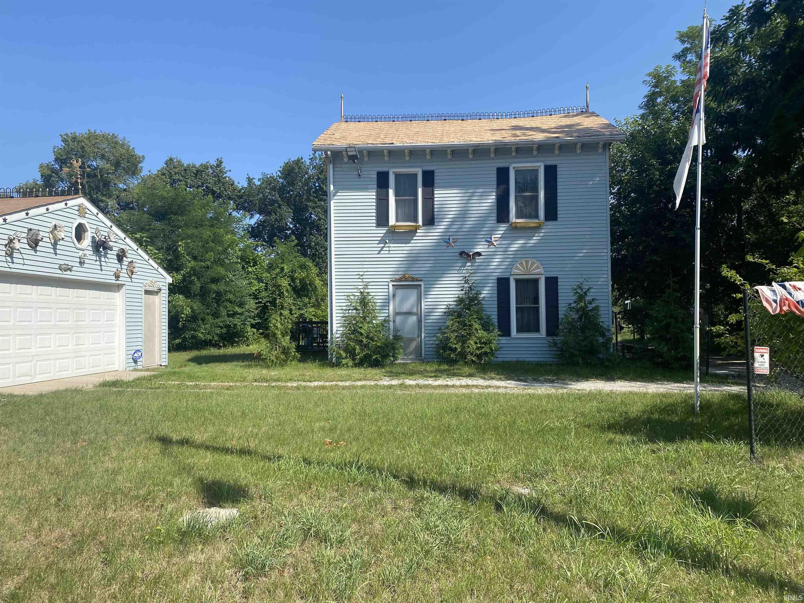 1059 Lasalle