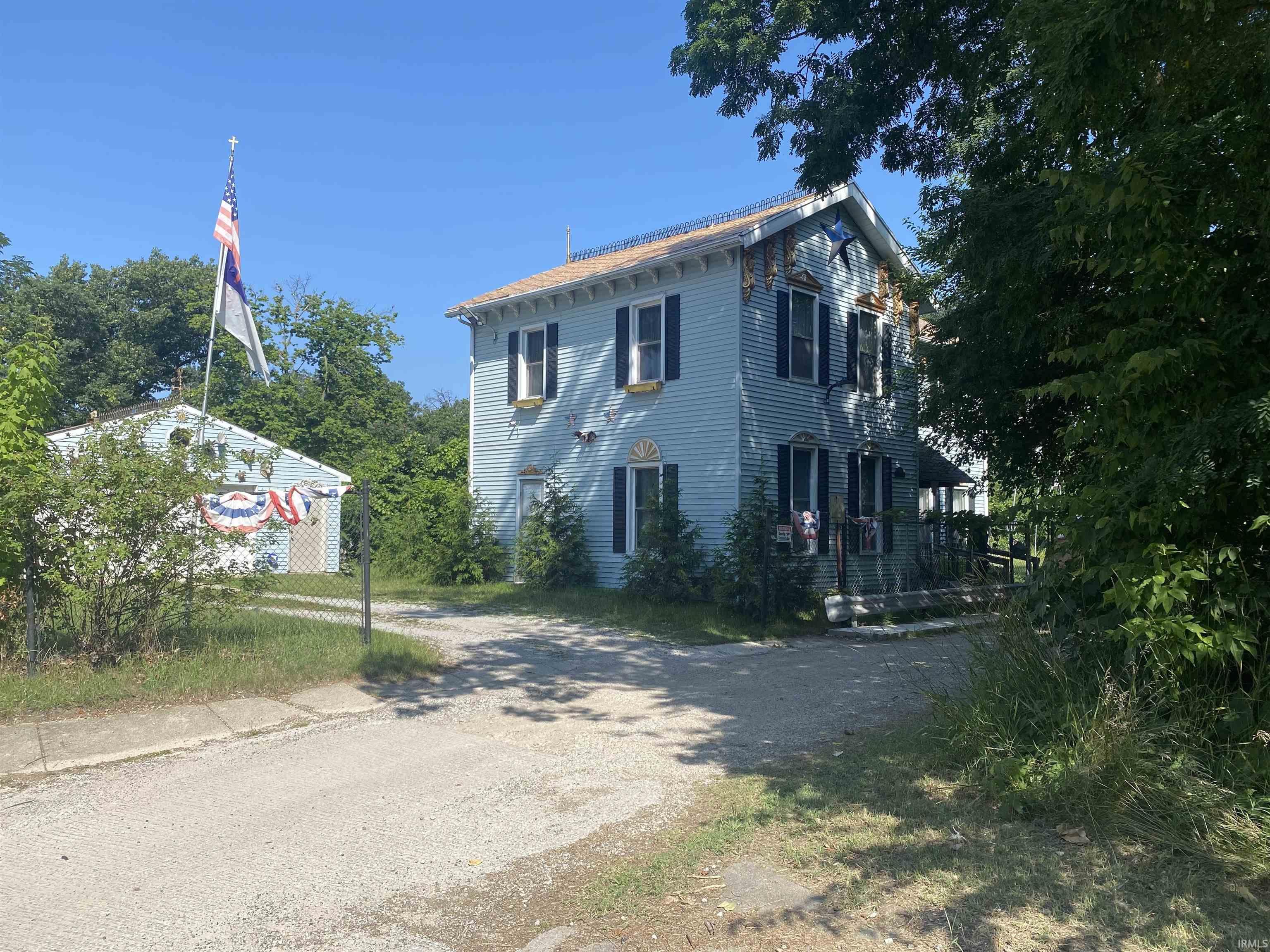 1059 Lasalle