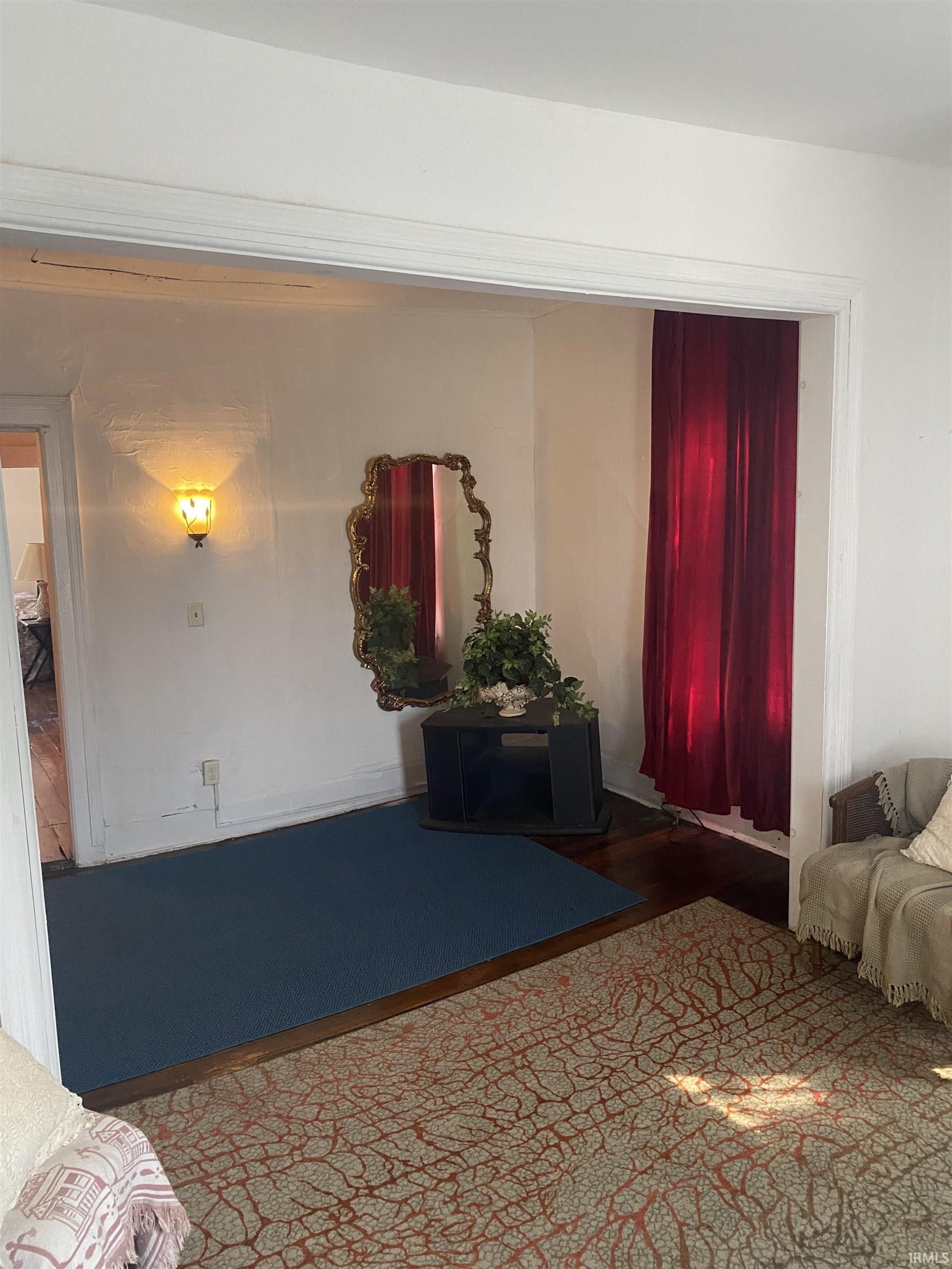 1059 Lasalle