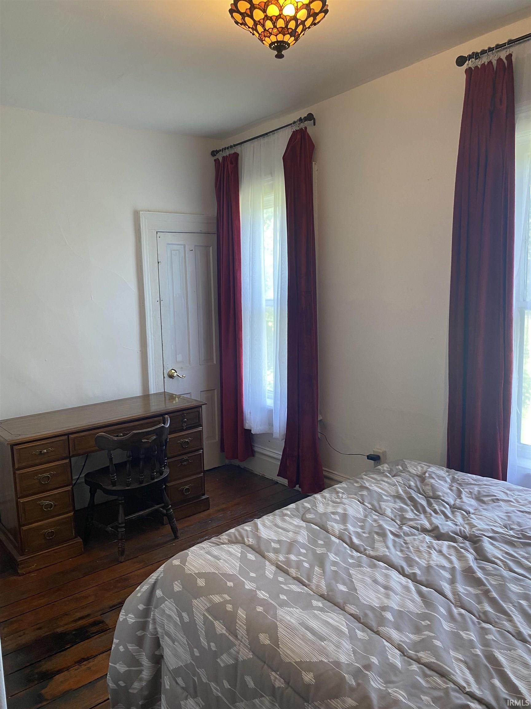 1059 Lasalle