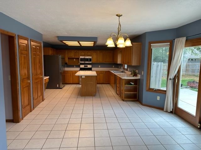 11518 Inland