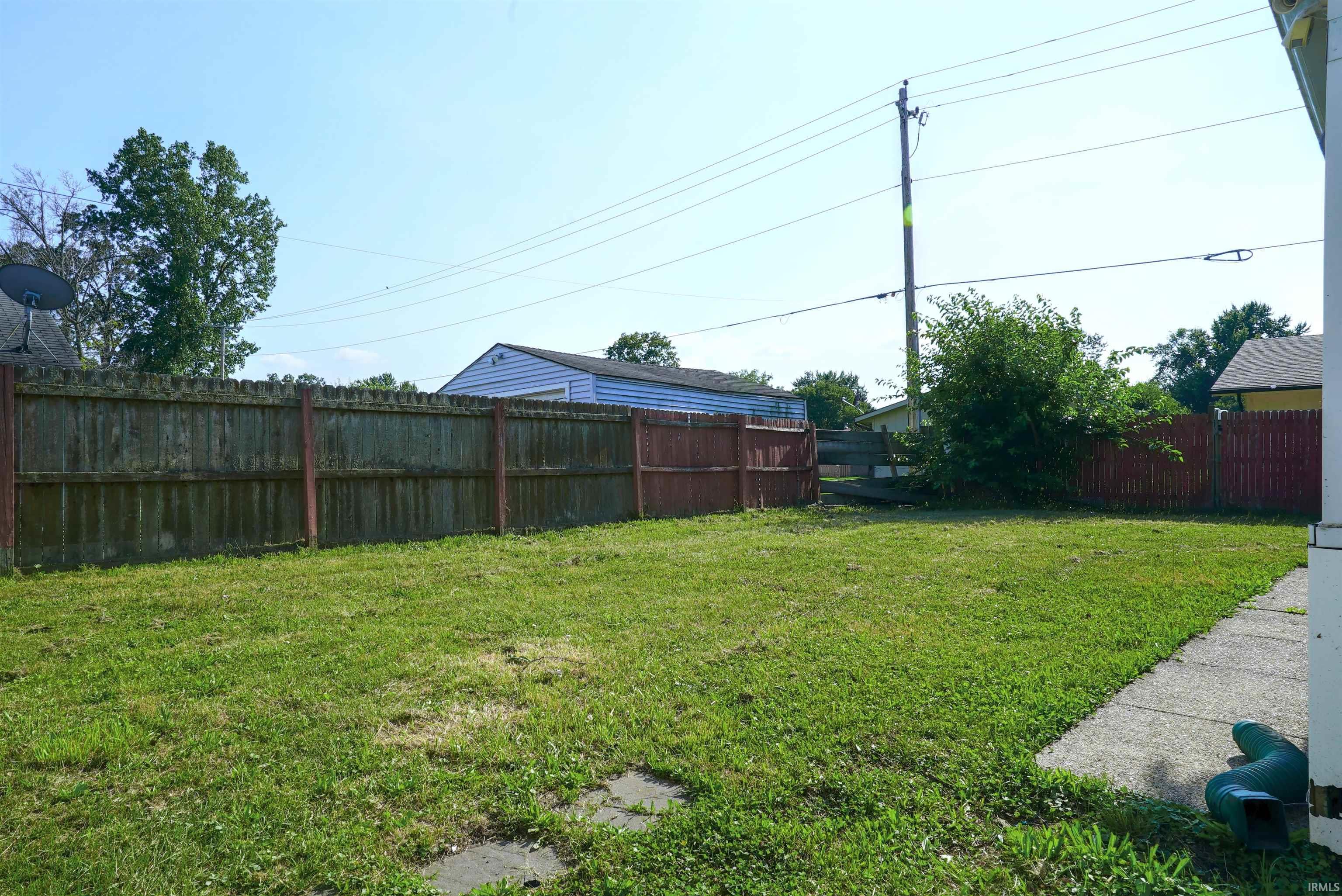 2739 Main