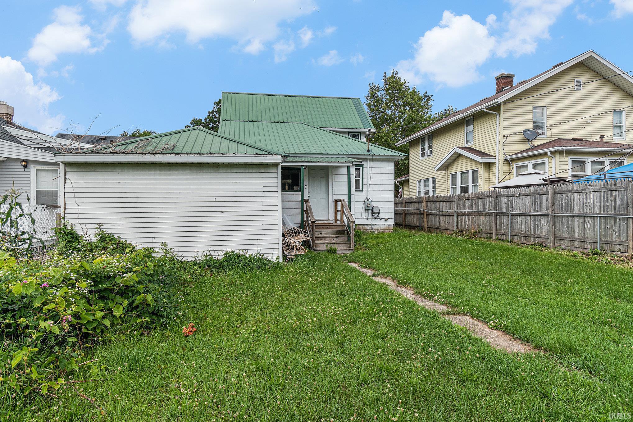 711 Middlebury