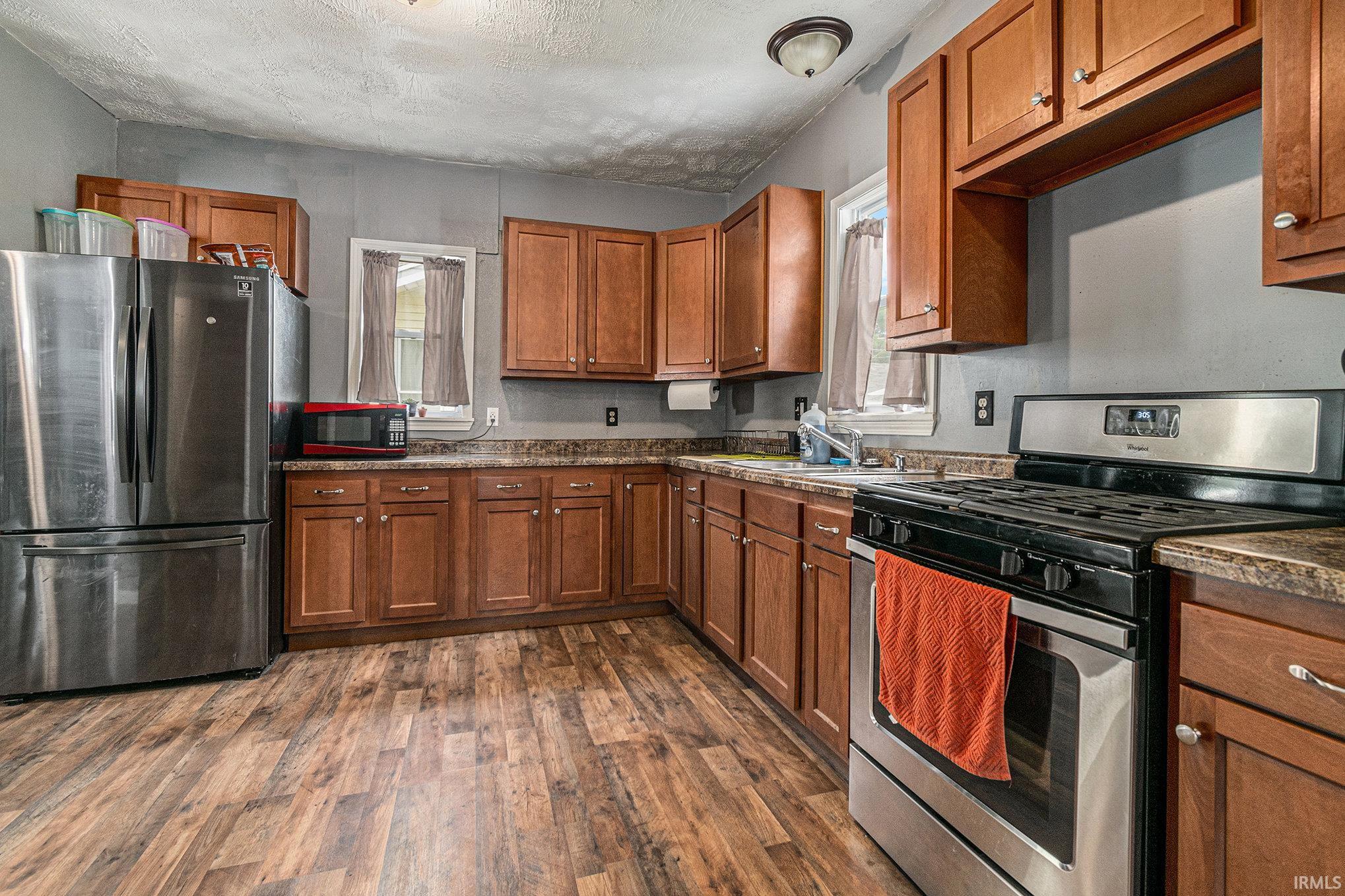 711 Middlebury