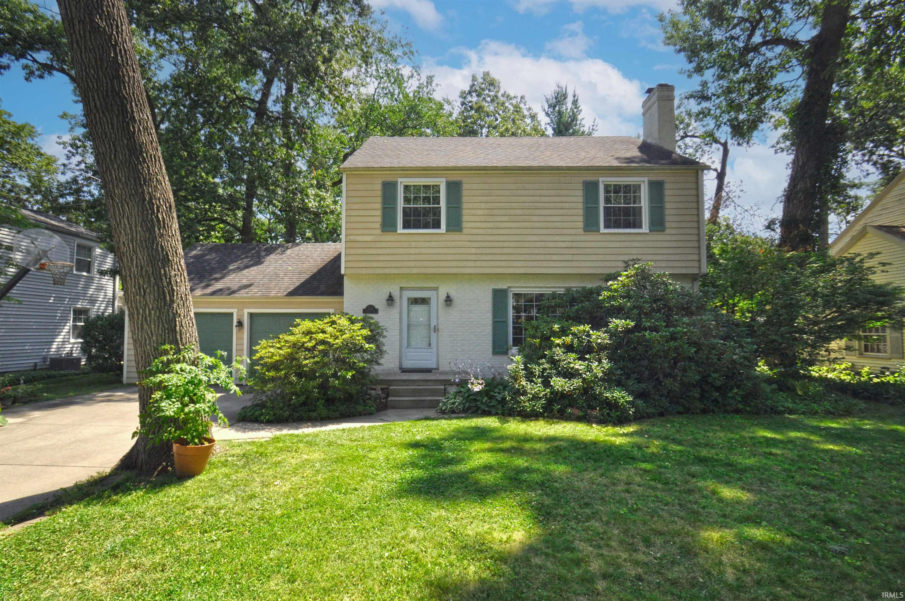 220 Sylvan Glen