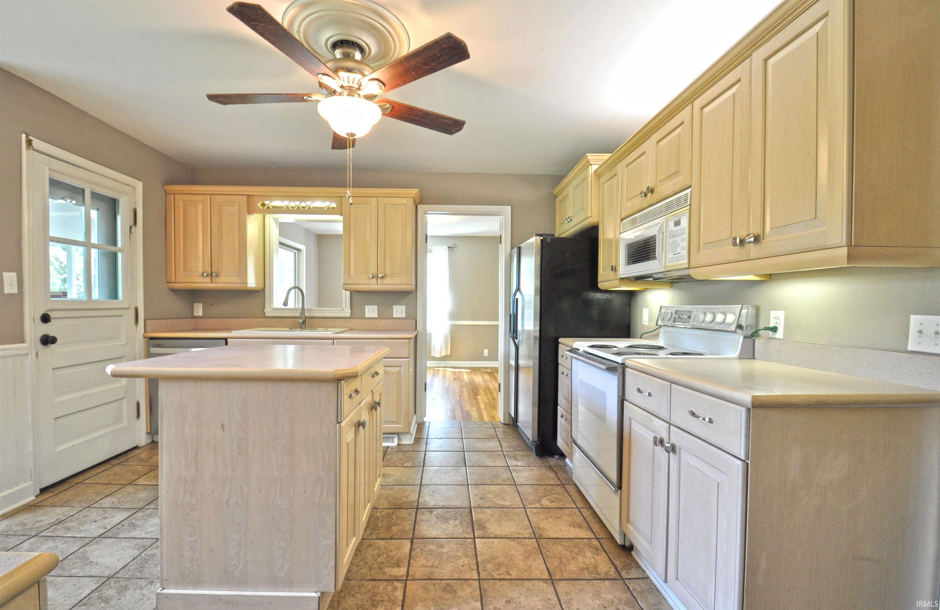 220 Sylvan Glen