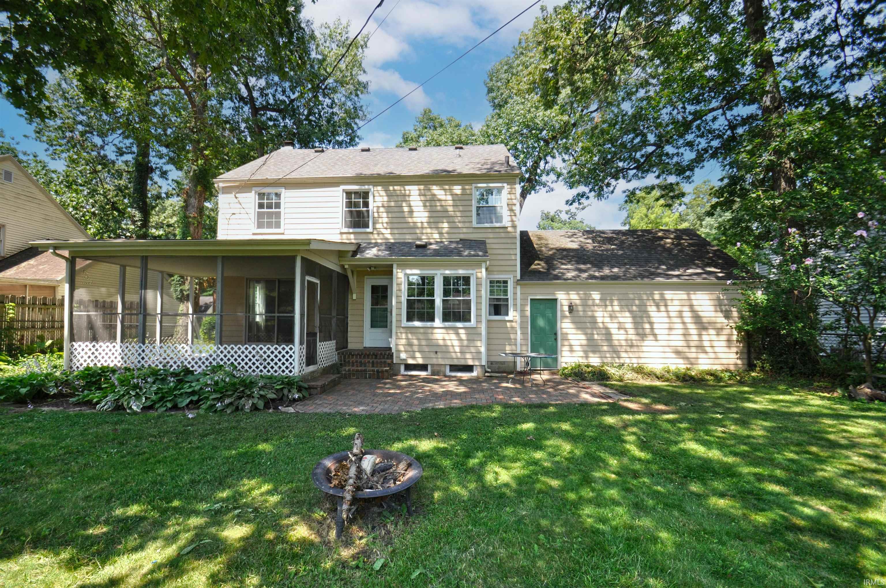 220 Sylvan Glen