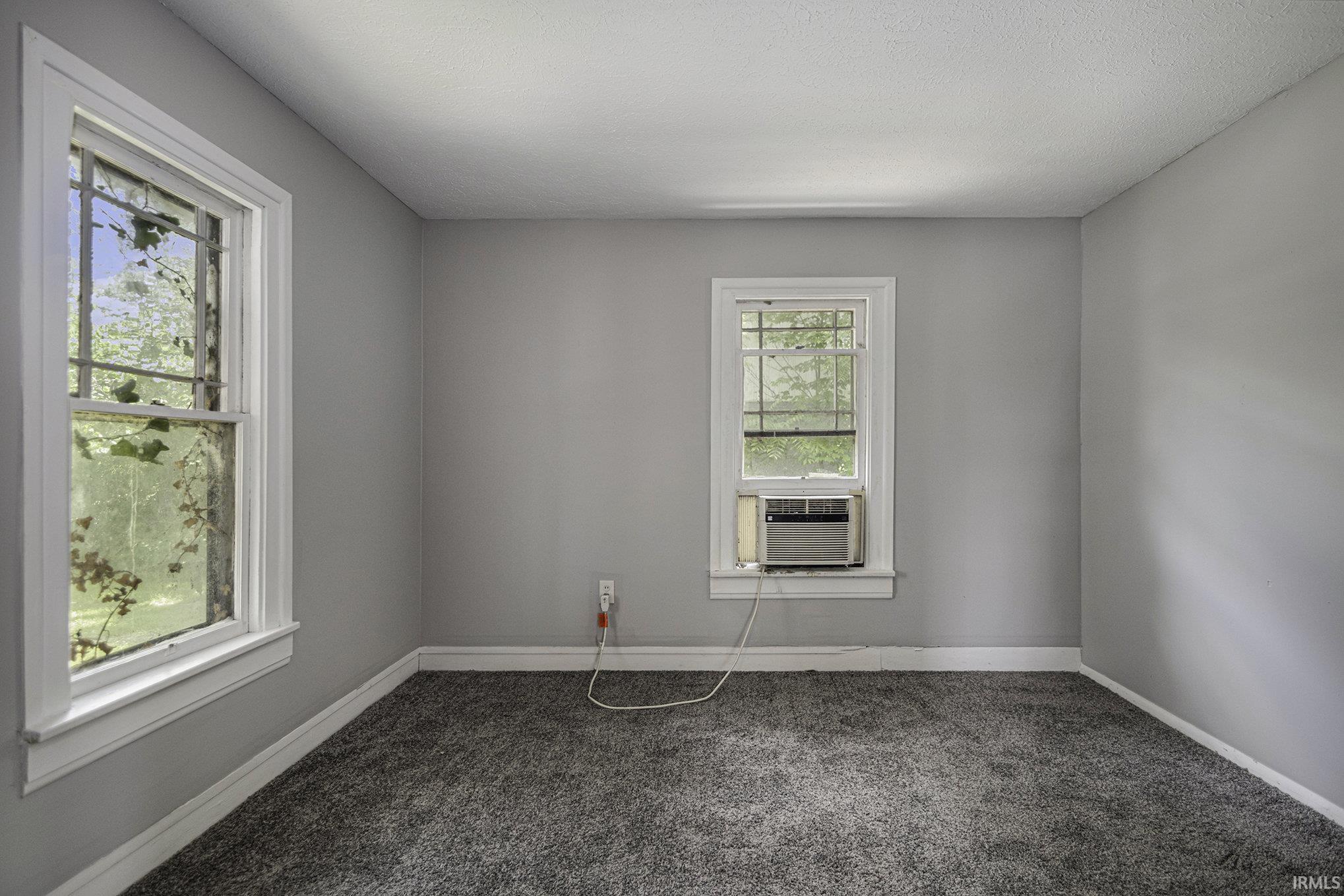 1321 Lincoln Way West