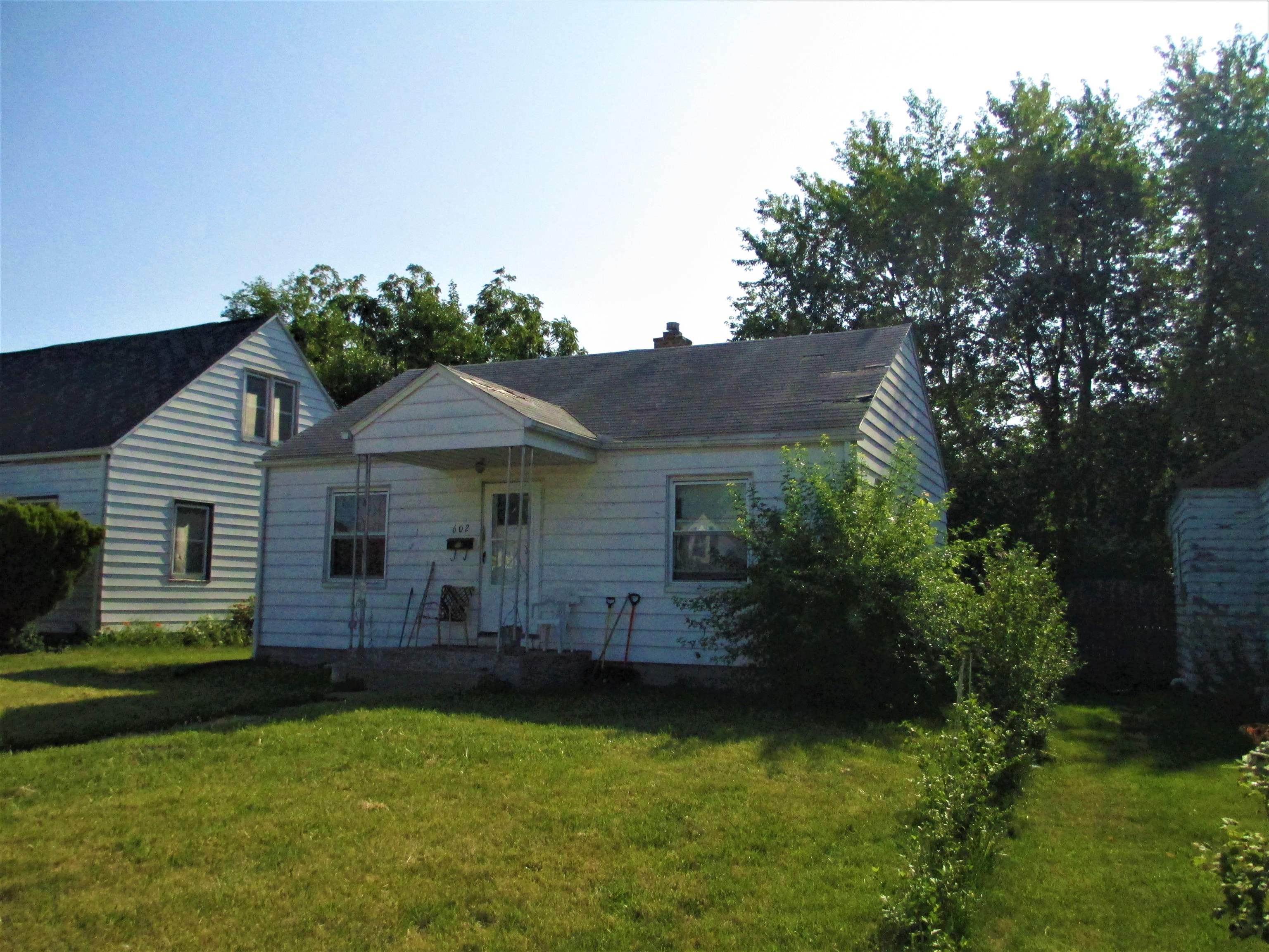 602 Gladstone