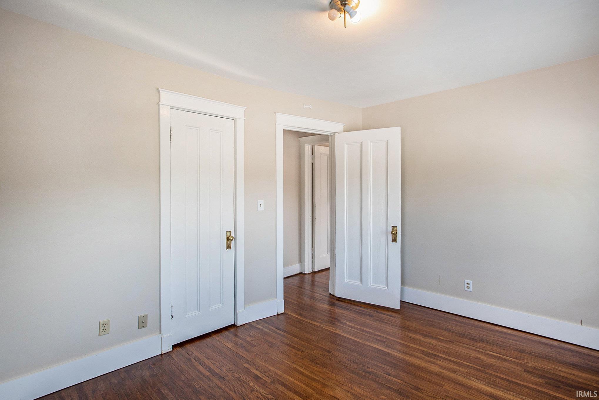 301 Edgewater